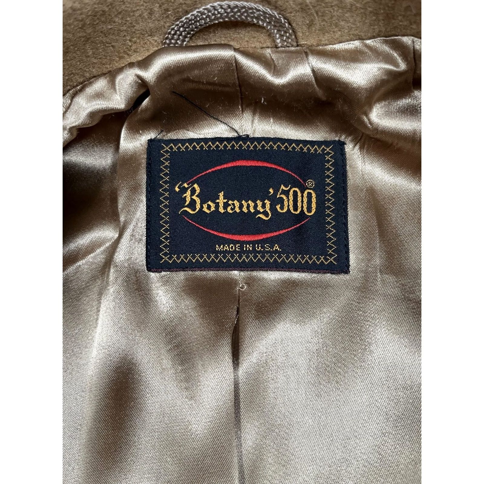 Vintage VINTAGE Botany 500 Coat Mens 44R Beige Wool Lined Overcoat Made USA 80s 90s Size US S / EU 44-46 / 1 - 4 Thumbnail