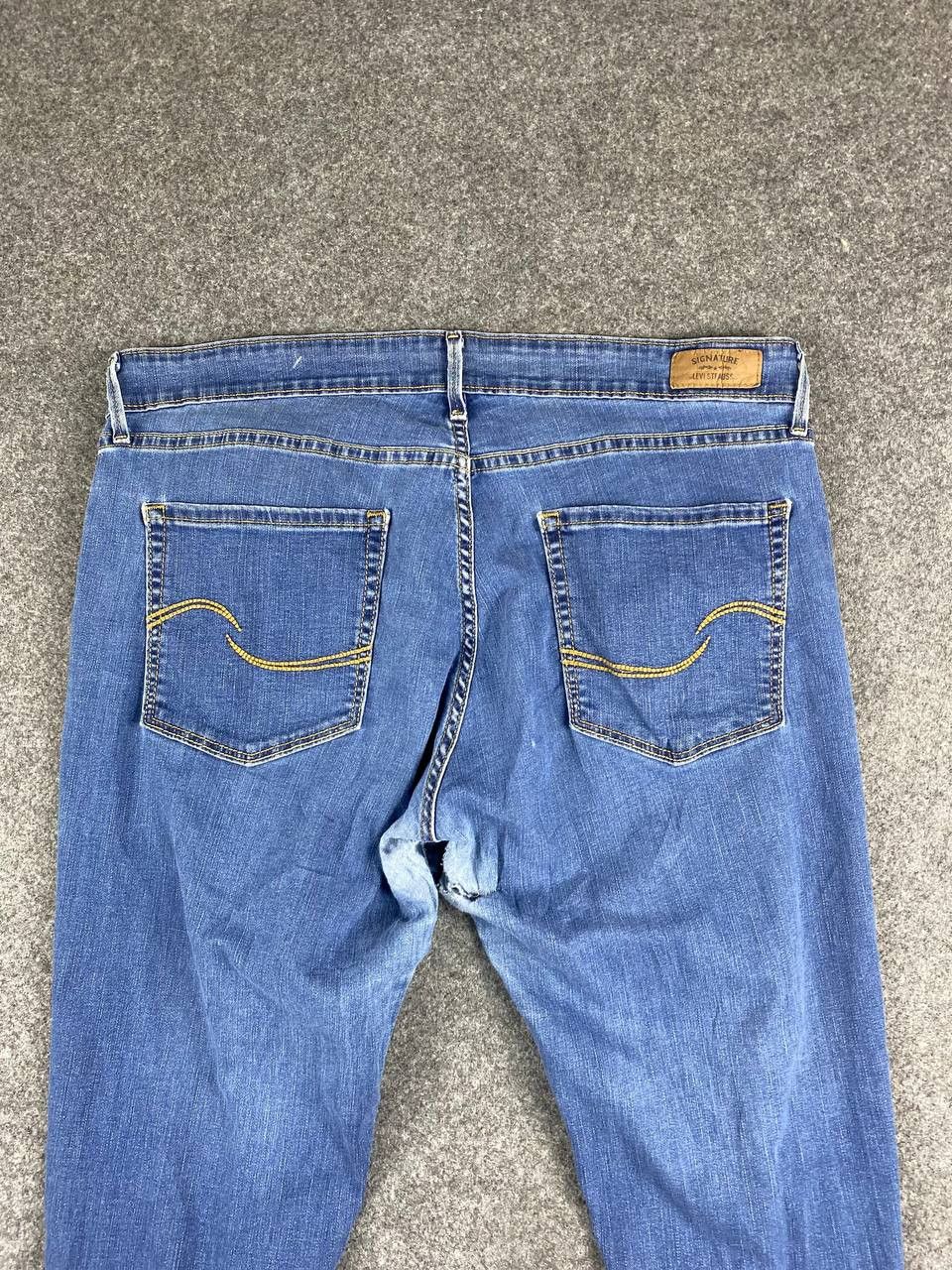 Levi's levis signature low rise jegging distressed denim Size 37" - 3 Thumbnail