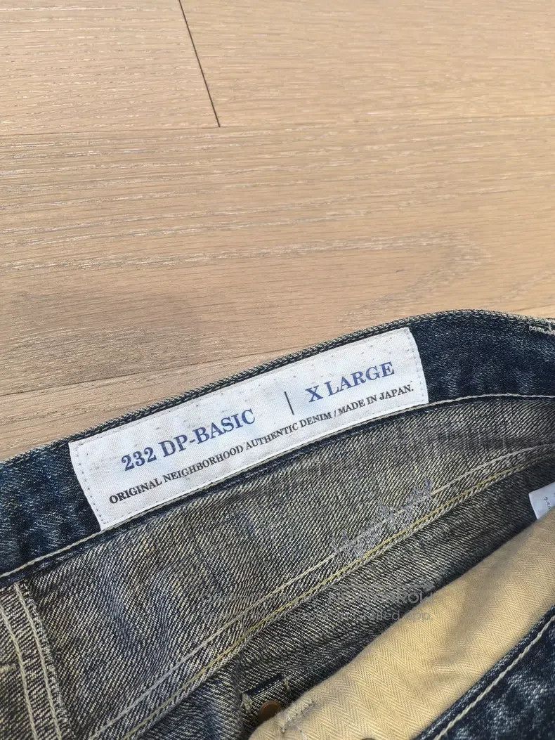 Neighborhood Neighborhood size XL King Bull Destroyed Distressed Denim Size US 27 - 4 Thumbnail