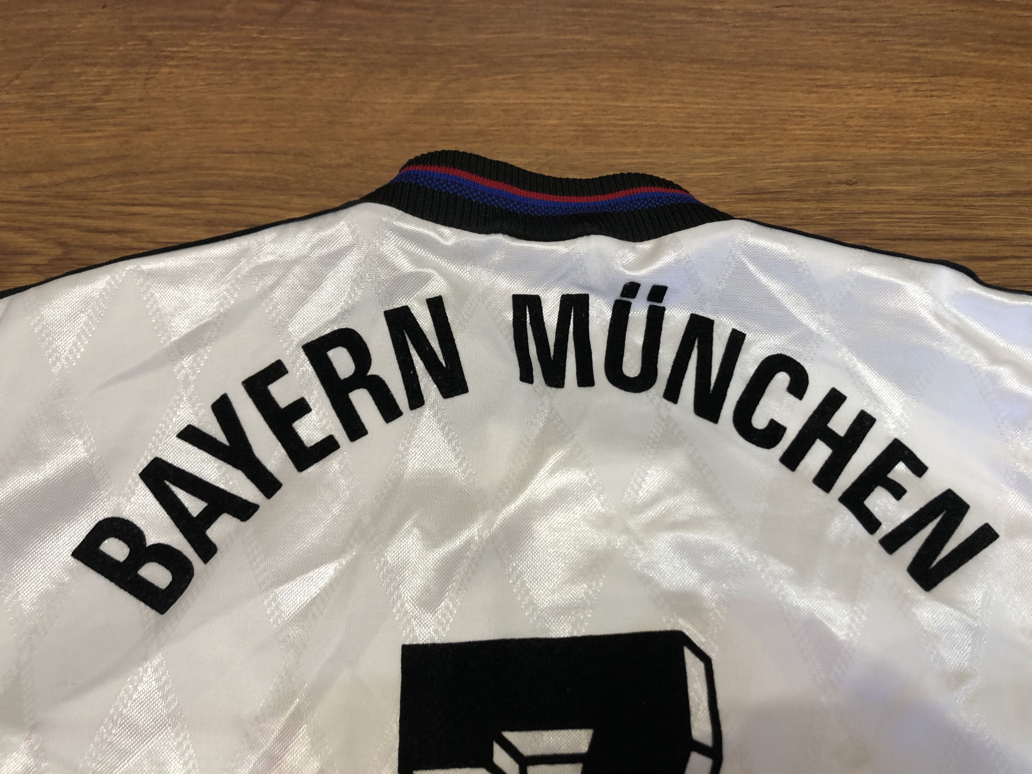 Adidas Bayern Munich Away Football Shirt 1996-1998 Size XL#7 Scholl Size US XL / EU 56 / 4 - 16 Thumbnail
