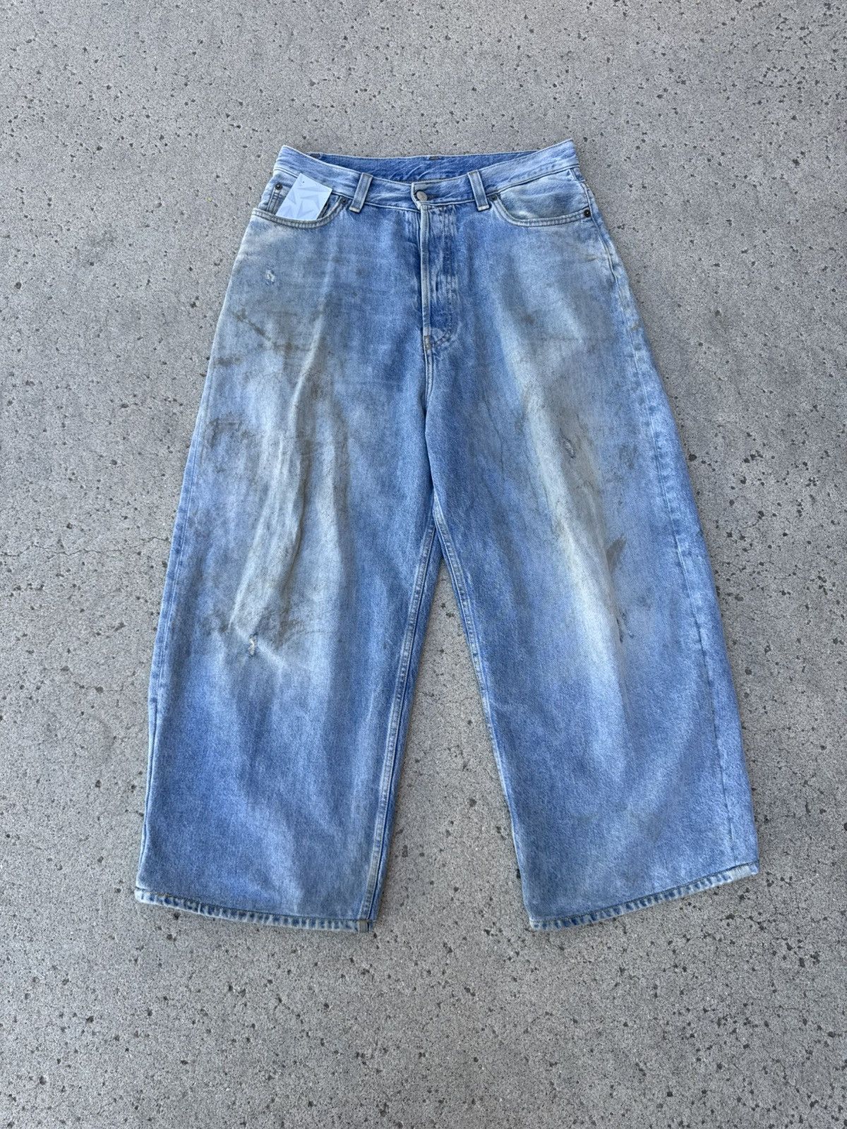 Acne Studios Acne Studios Baggy Mudwash Jeans Size US 30 / EU 46 - 1 Thumbnail