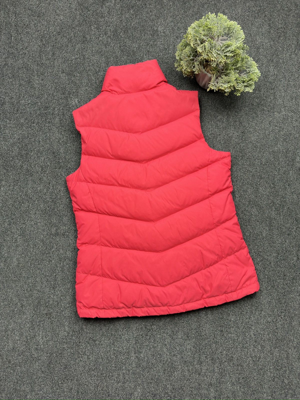 The North Face THE NORTH FACE TNF 700 Down Puffer Vest Jacket Pink Women’s Size M / US 6-8 / IT 42-44 - 3 Thumbnail