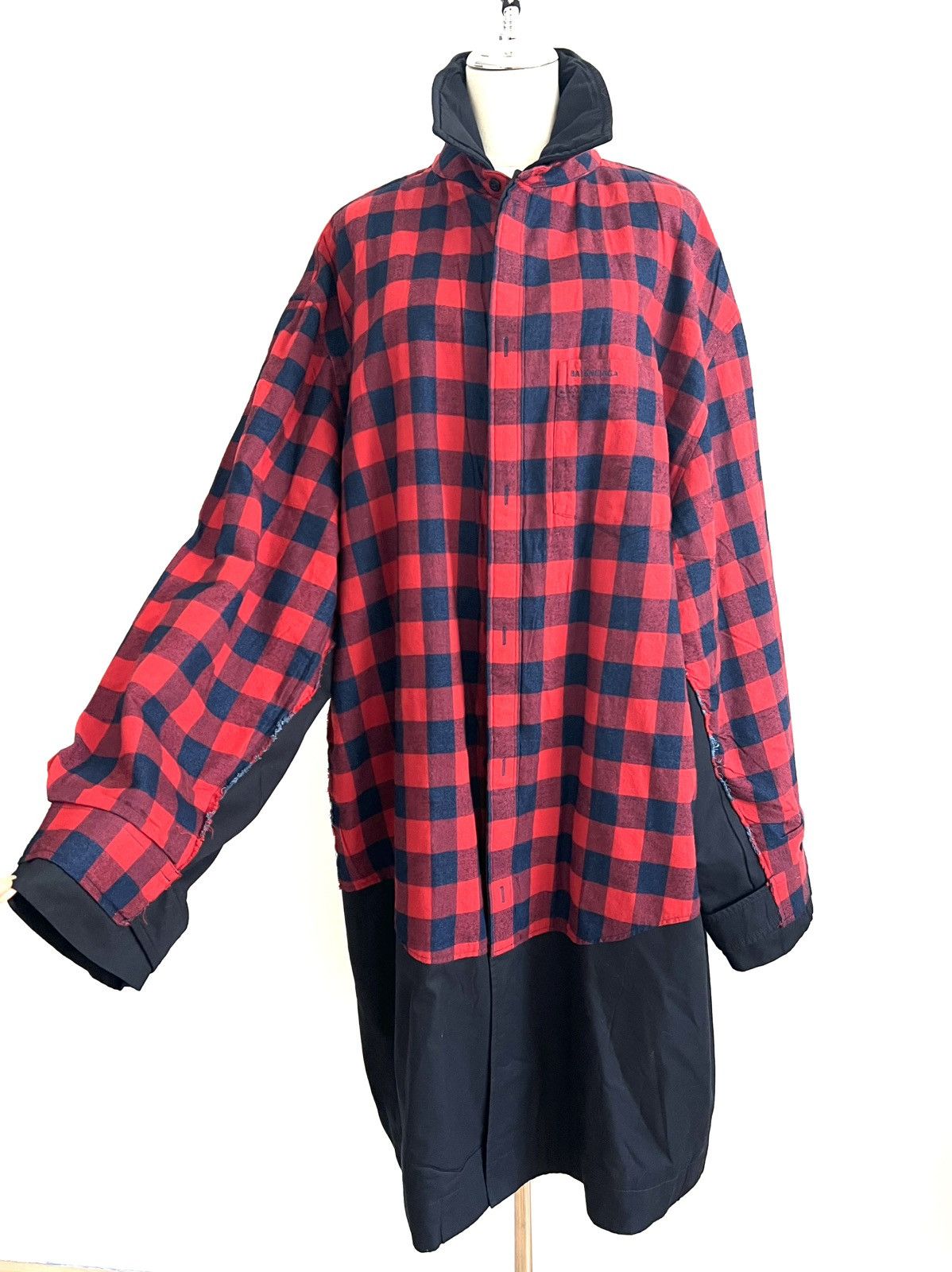 Balenciaga oversize coat Balenciaga ss 2022, new Size XS / US 0-2 / IT 36-38 - 4 Thumbnail