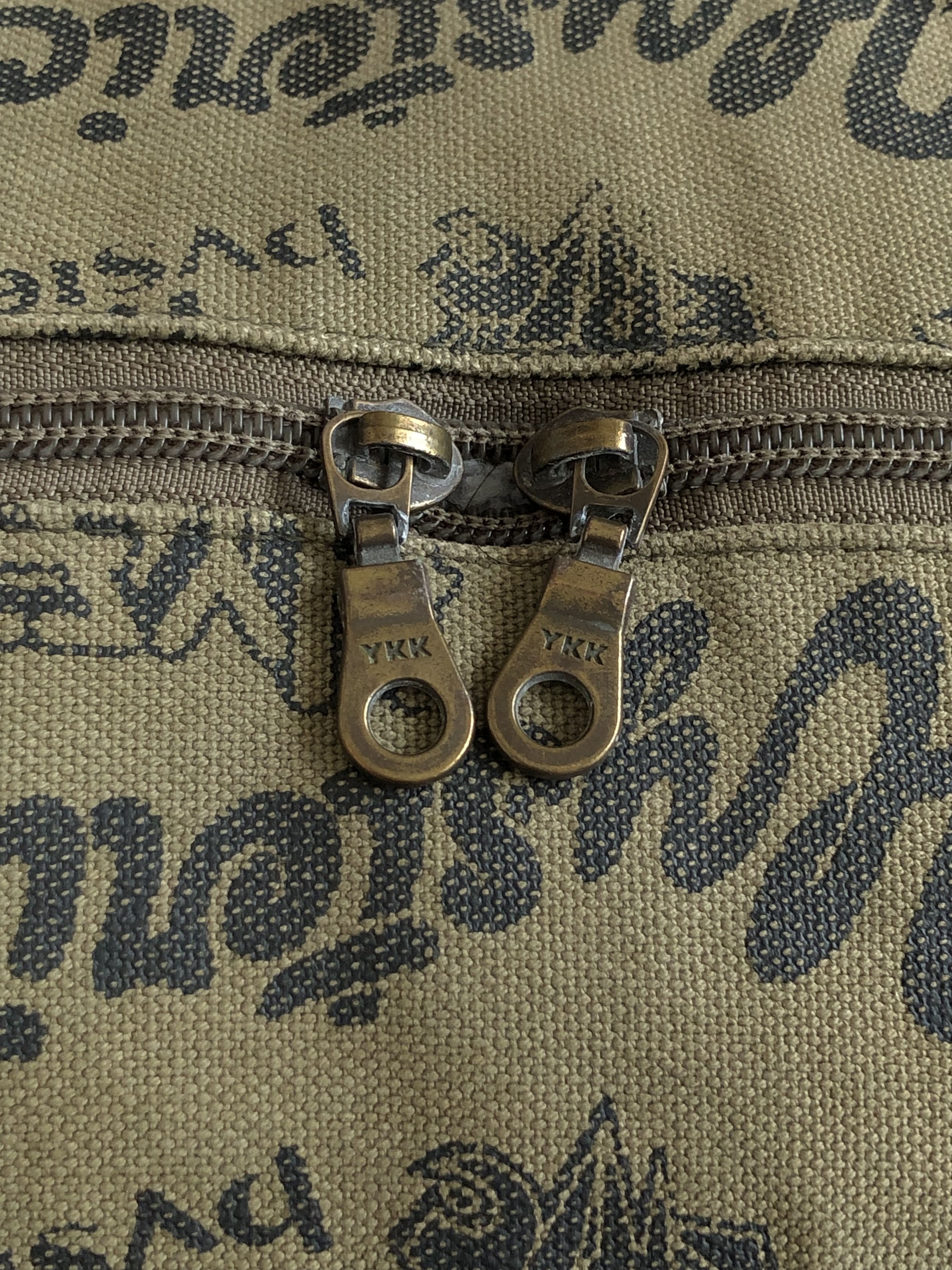 Hysteric Glamour × Vintage RARE🔥VINTAGE 90’S HYSTERIC GLAMOUR ARMY METAL DUFFLE BAG Size ONE SIZE - 14 Thumbnail