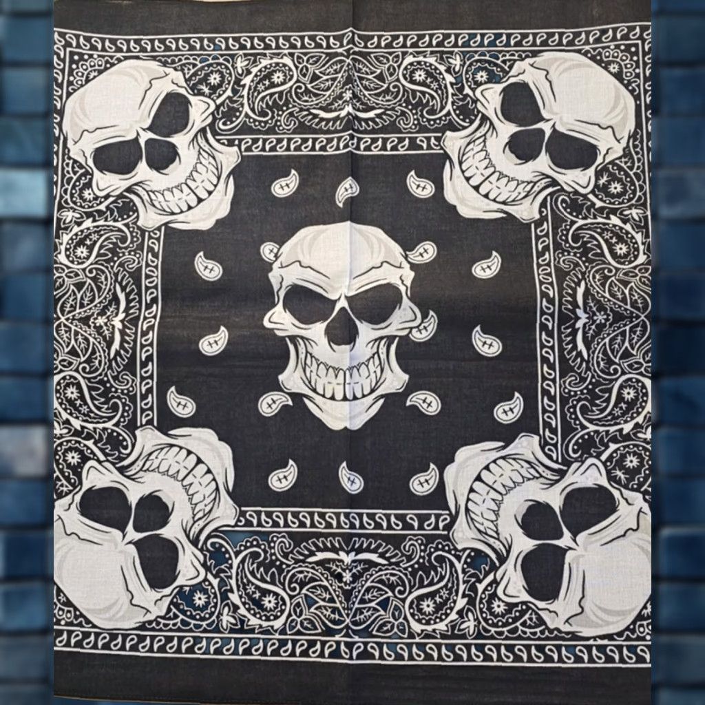Vintage VINTAGE SKULLS PAISLEY BANDANA SET OF 3 BANDANA (UNBRANDED) Size ONE SIZE - 1 Thumbnail