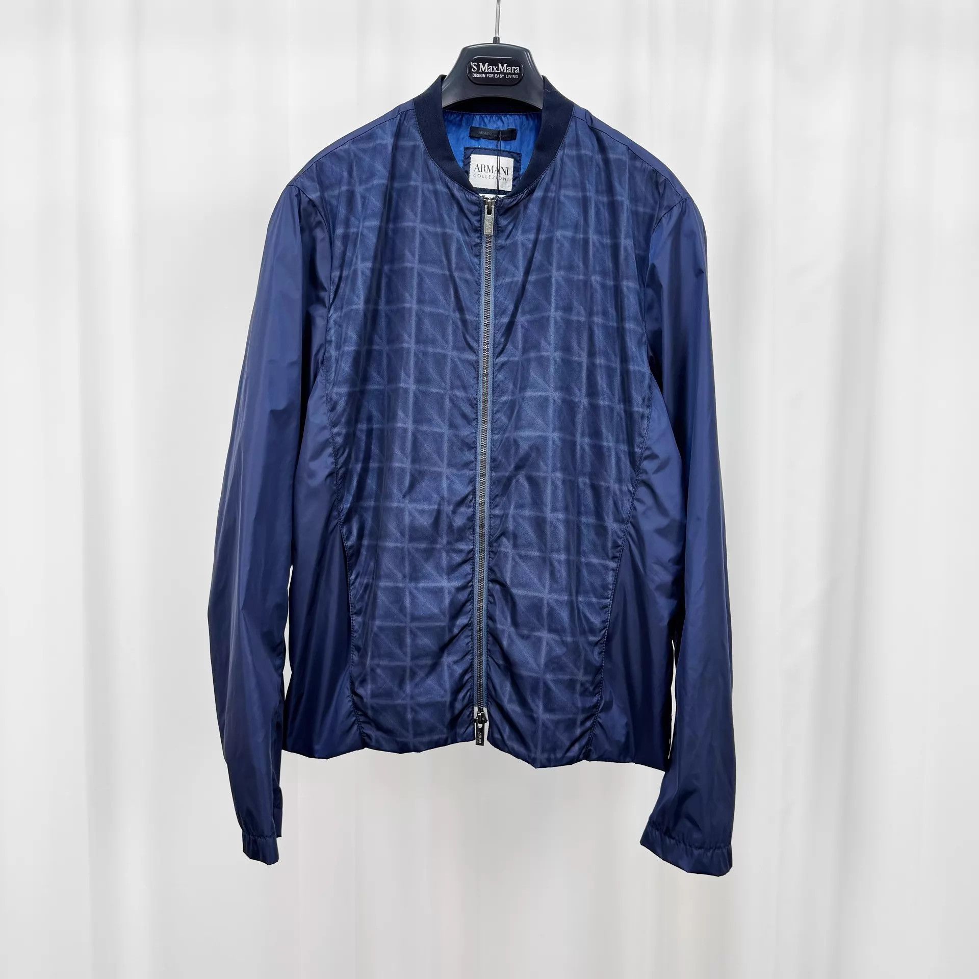 Armani Armani Navy Blue Waterproof Zip Jacket 46 EU 99 New Size US S / EU 44-46 / 1 - 1 Thumbnail