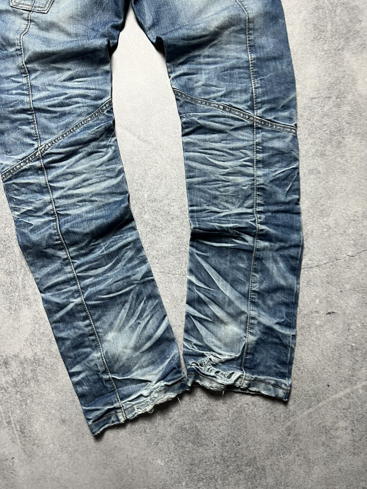 Japanese Brand Y2K Gothic Alt Rick Owens Style Trashed Mudwash Jeans Size US 31 - 6 Thumbnail
