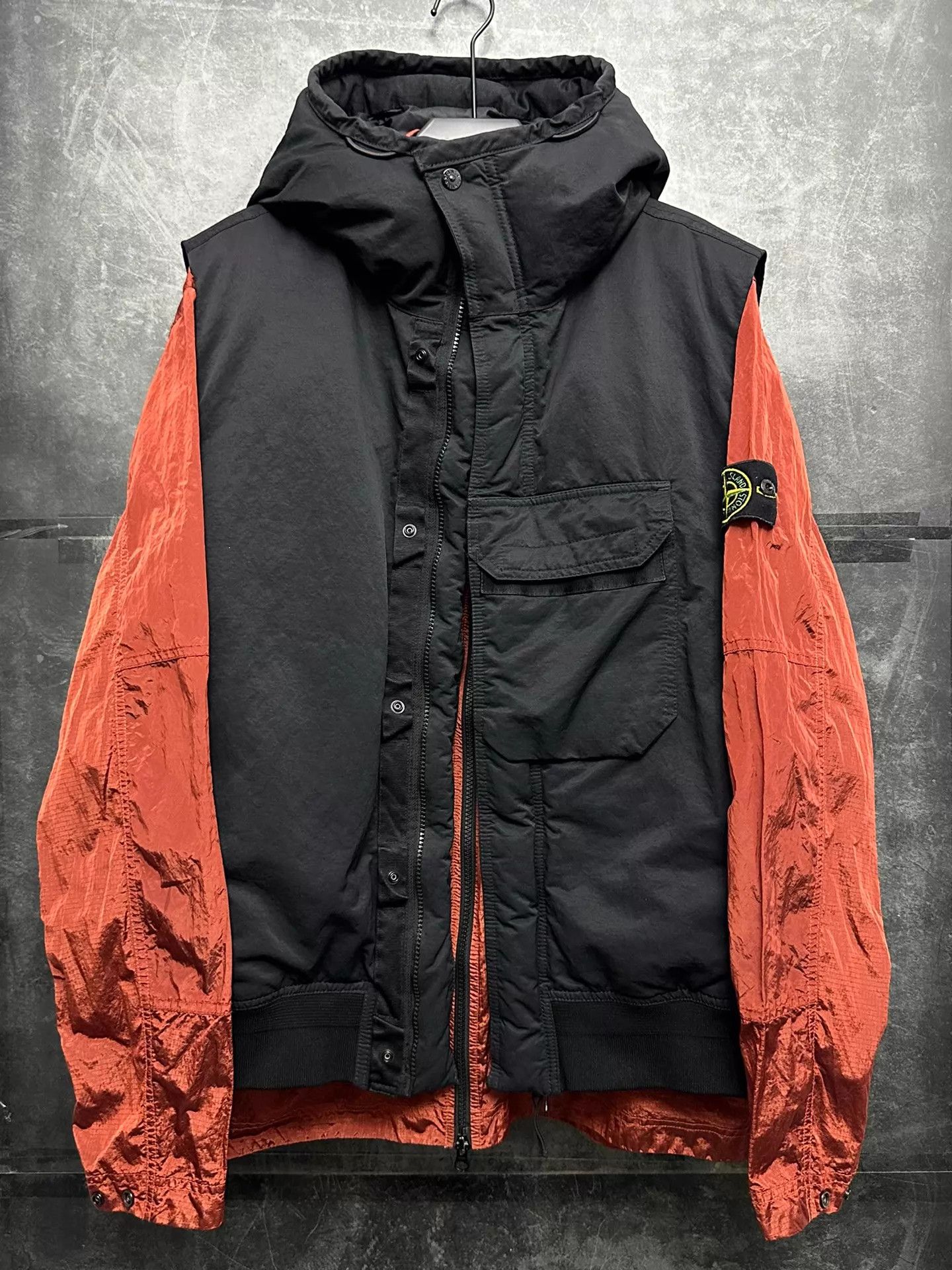 Stone Island Stone Island 23FW Ghost Opaque Down Vest Black L Size US L / EU 52-54 / 3 - 1 Thumbnail