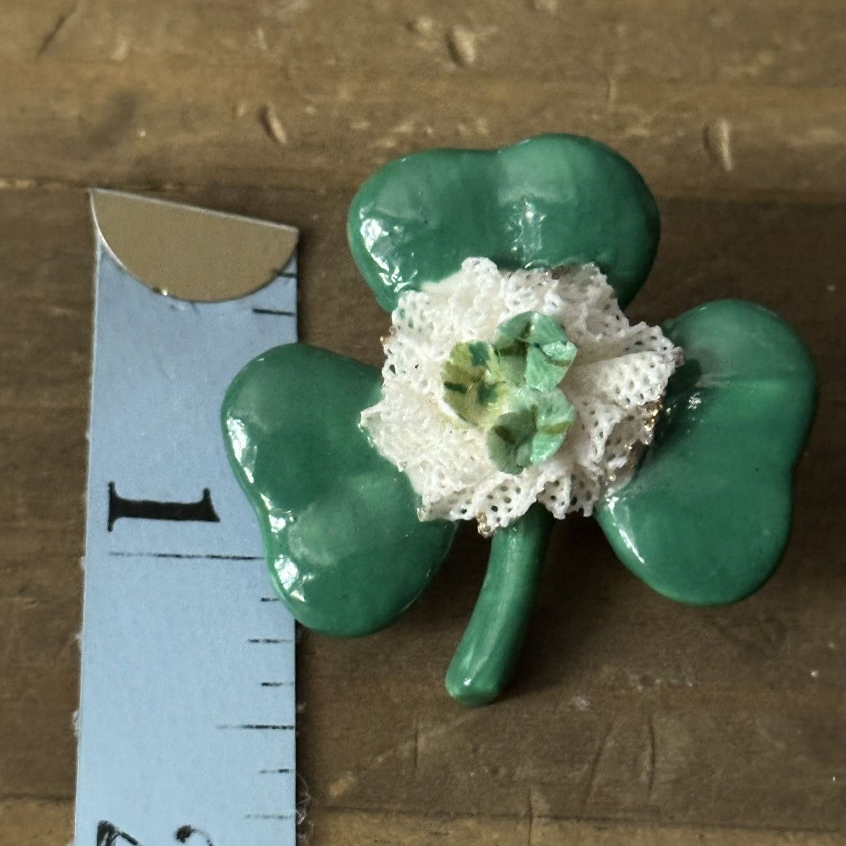 Vintage Vintage porcelain shamrock brooch Size ONE SIZE - 4 Thumbnail