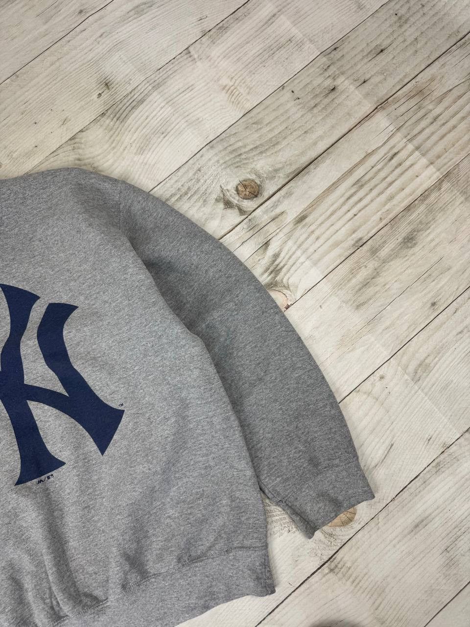Majestic Vintage Majestic New York Yankees Sweatshirt Big Logo Y2K Size US M / EU 48-50 / 2 - 4 Thumbnail