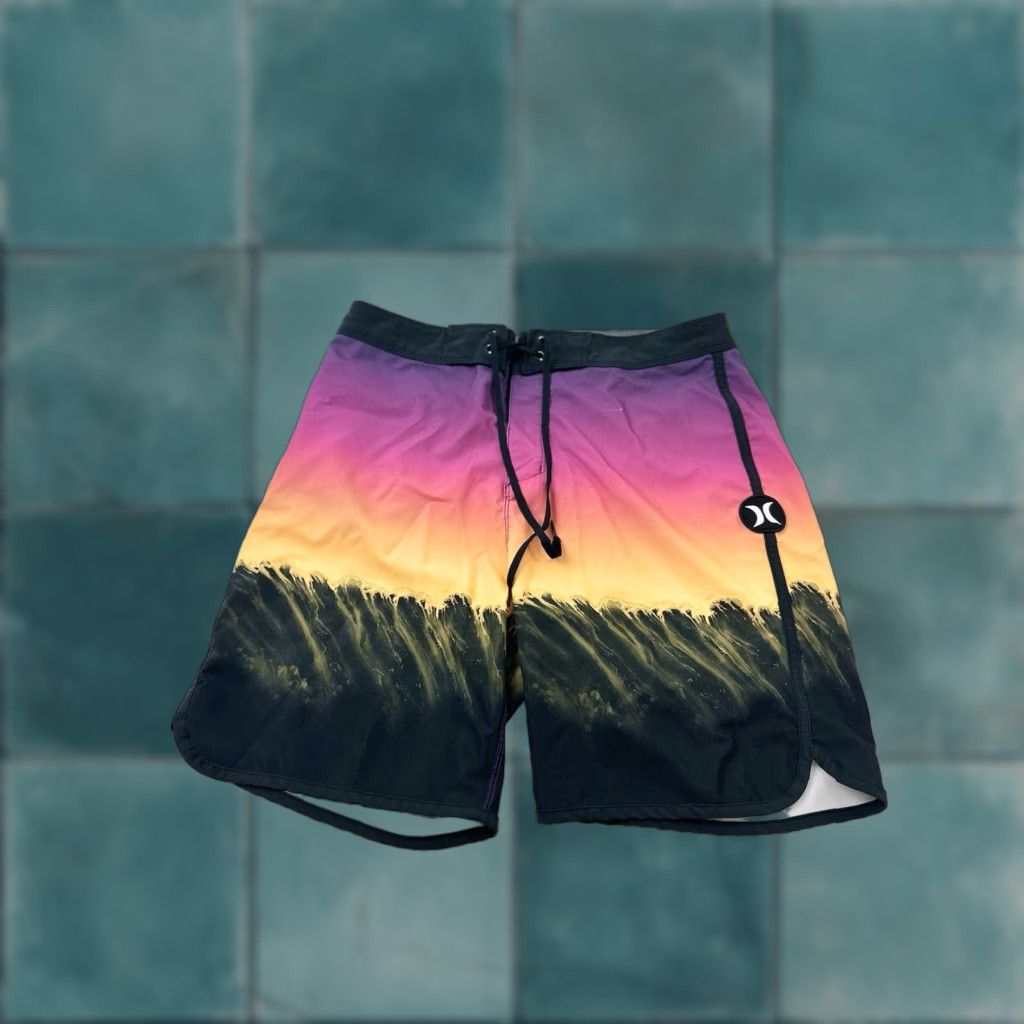 Hurley Hurley Men’s Board Shorts 28 Multicolor Beach Surfing Swim Trunks Bottoms Regular Mens Size US 28 / EU 44 - 1 Thumbnail