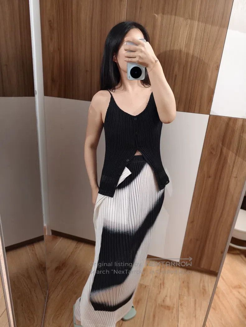 Issey Miyake Issey Miyake Main Line Color-Block Pleated Midi Skirt Size 25" / US 0 / IT 36 - 6 Thumbnail