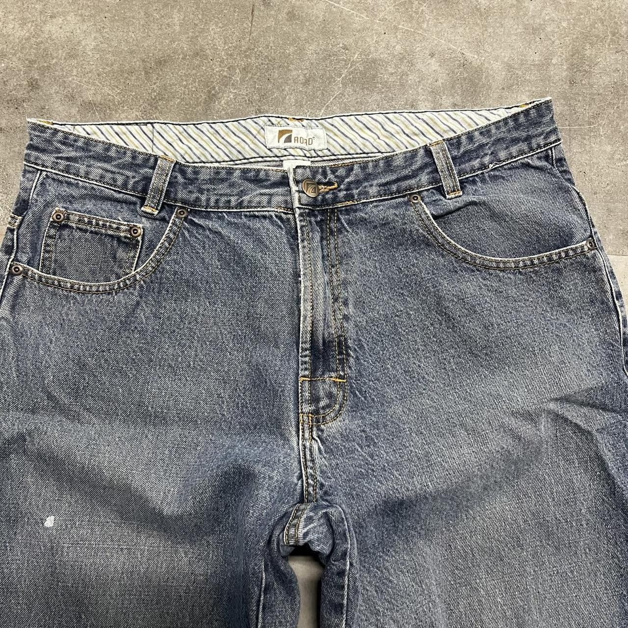 Vintage Crazy Vintage Y2K/2000s Baggy Fit Skater Style Medium Wash Denim Jeans! Size US 36 / EU 52 - 4 Thumbnail