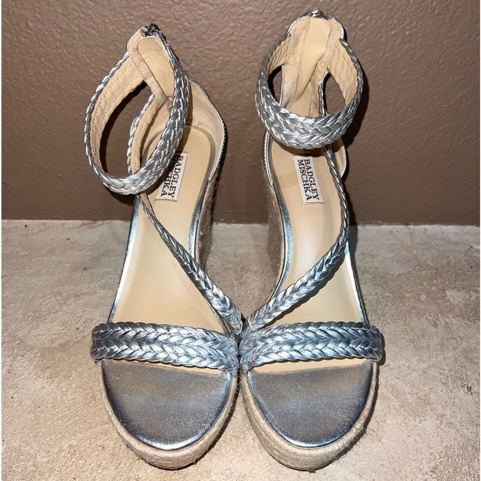 Badgley Mischka Badgley Mischka Espadrilles Size 8.5 Silver Wedge Sandals Size US 8.5 / IT 38.5 - 4 Thumbnail