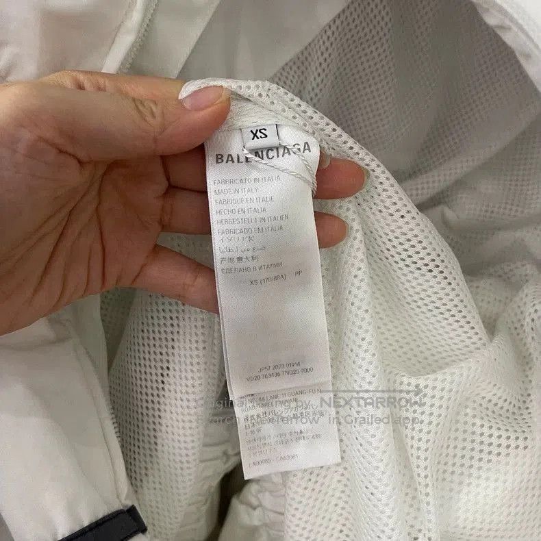 Balenciaga Balenciaga 3Blogo Embroidered Zip Jacket. Size US XS / EU 42 / 0 - 4 Thumbnail