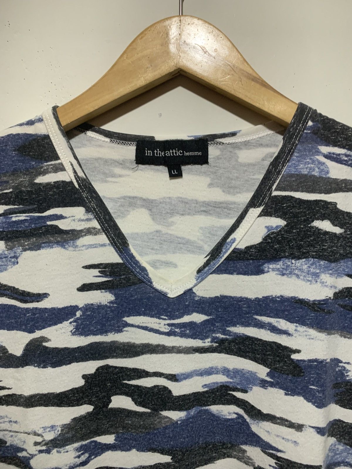 In The Attic Japanese In The Attic Camo Color Chrome Heart Style Tee Size US L / EU 52-54 / 3 - 5 Thumbnail