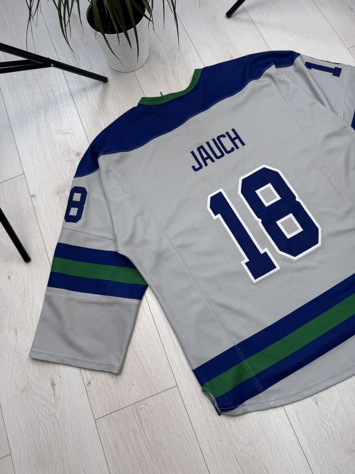 Other Vintage Hockey Jersey Ducks Finland Switzerland #18 Jauch Size US L / EU 52-54 / 3 - 10 Thumbnail