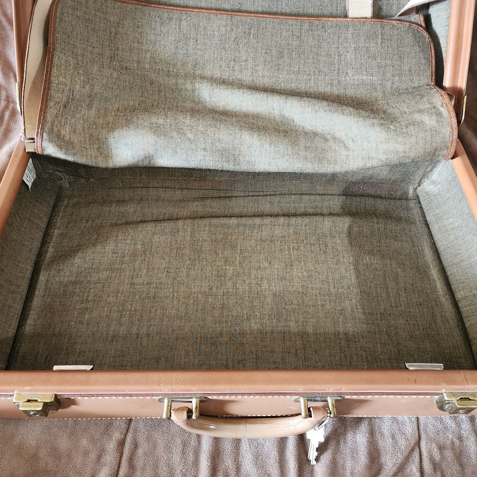 Hartmann Hartmann Knocabout Leather Suitcase - 21"x12"x"6 - Vintage Size ONE SIZE - 6 Thumbnail