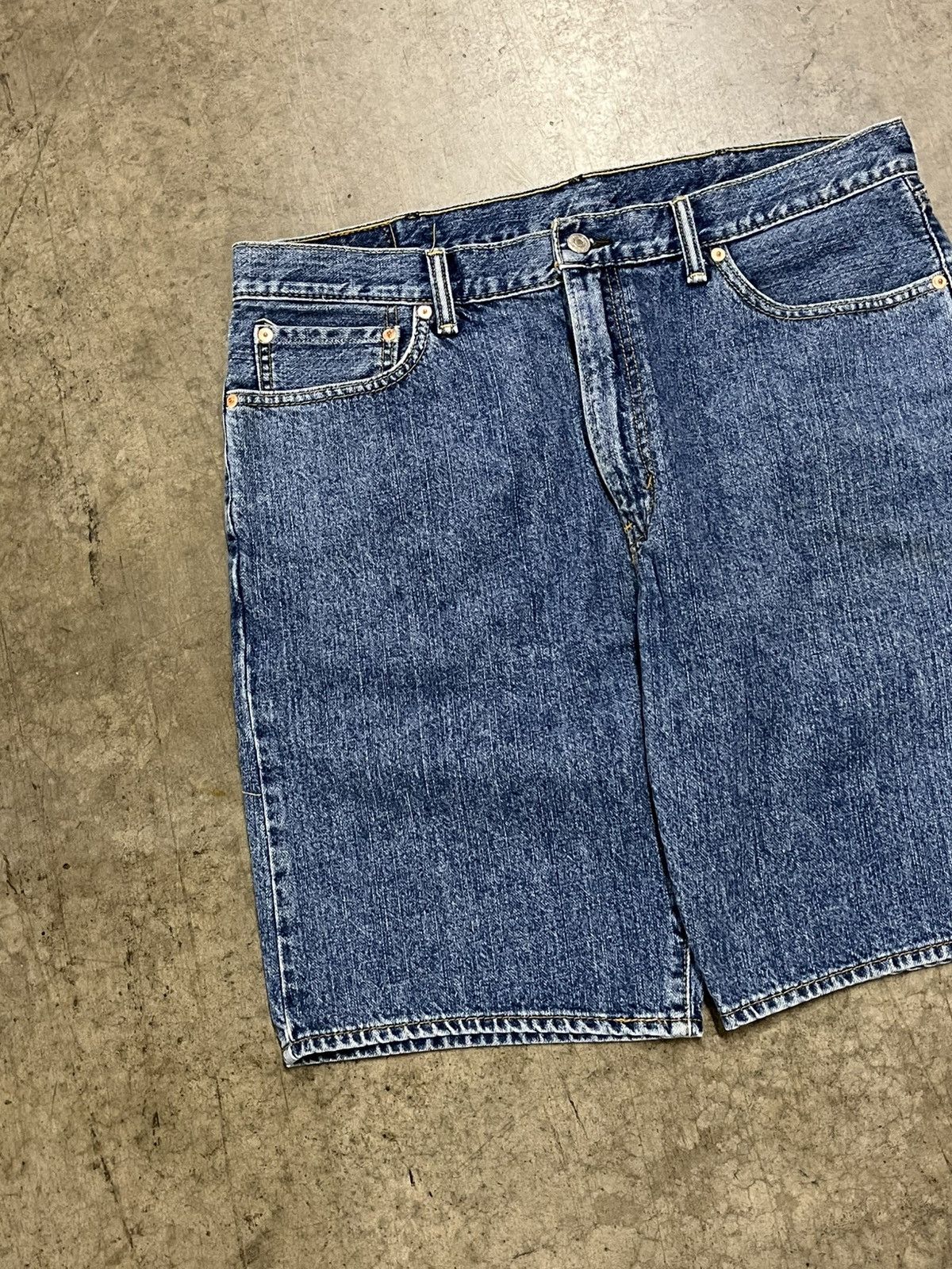 Levi's × Vintage Levi’s jorts baggy fit y2k skater streetwear hype vintage Size US 38 / EU 54 - 8 Thumbnail