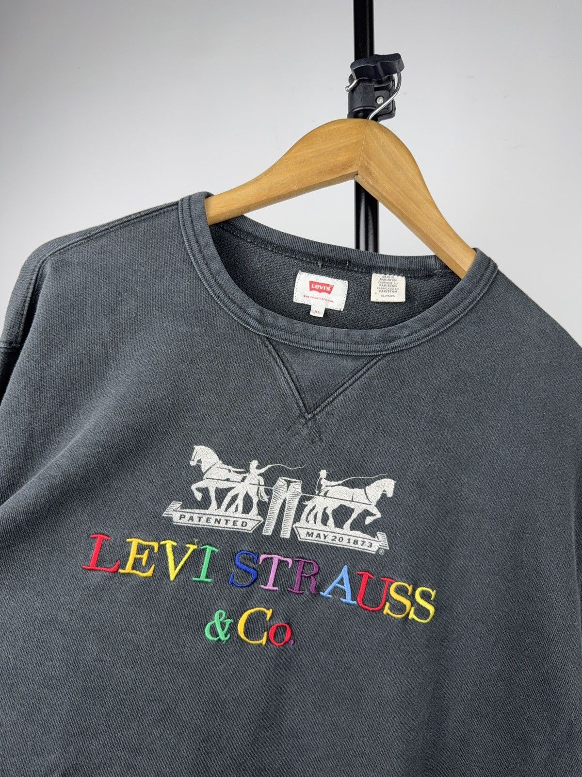 Levi's Vintage 00s USA Western Levi’s Embroidered Logo Sweatshirt Size US XL / EU 56 / 4 - 5 Thumbnail