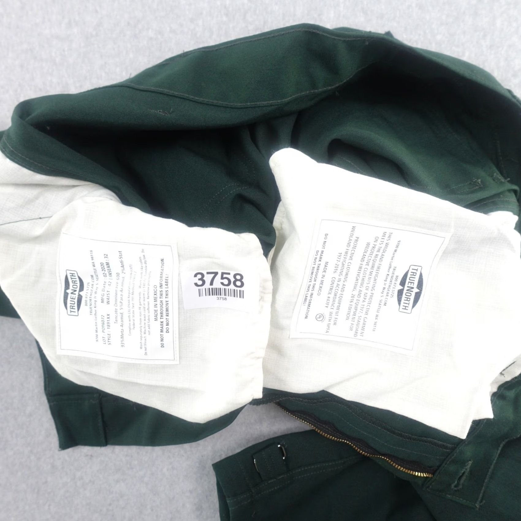 Vintage TRUE NORTH Pants 42x32 Green Cargo Pocket Adjustable Waist Inseam 32 Cotton Men's Pants Size US 42 / EU 58 - 4 Thumbnail
