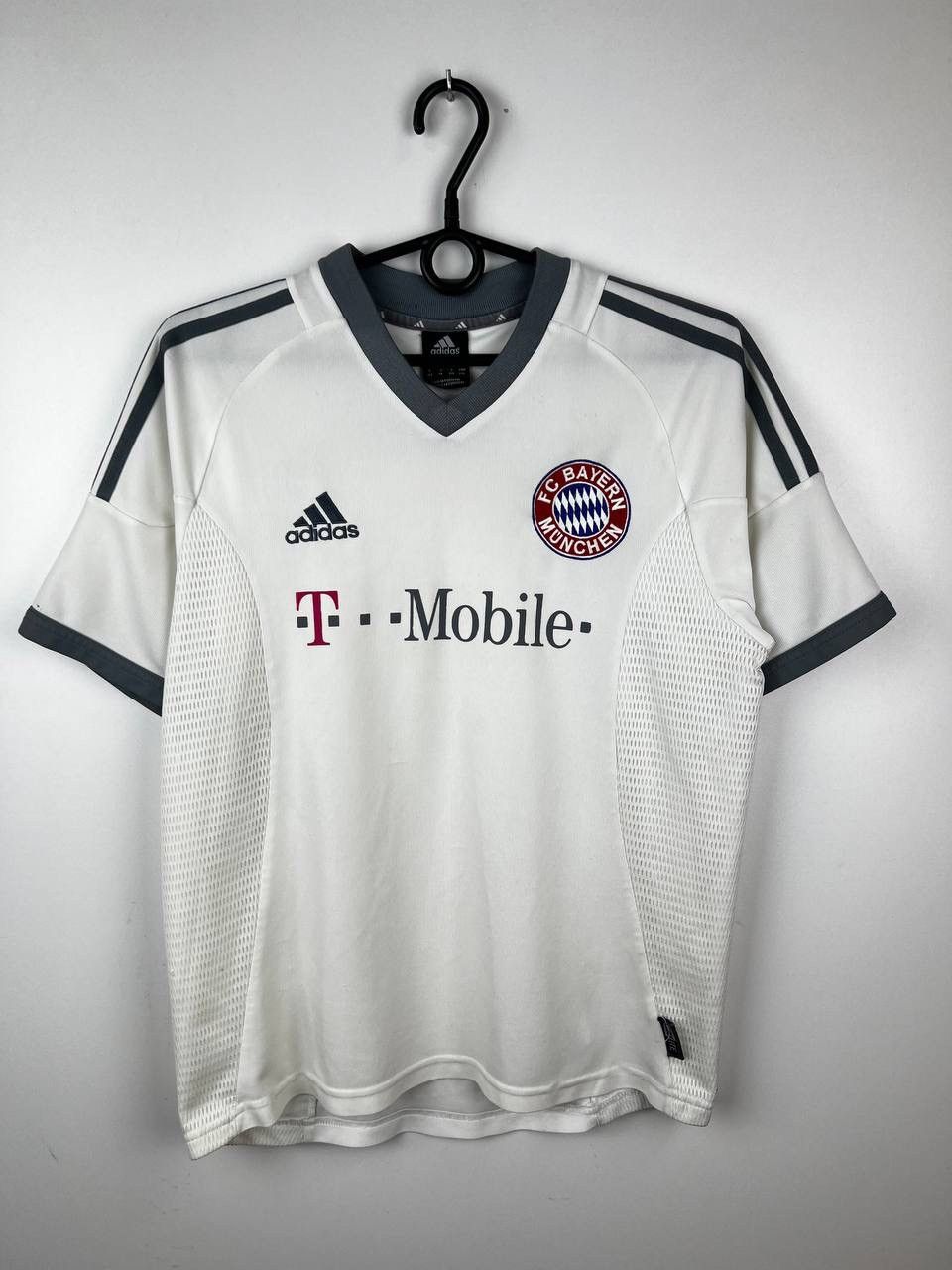 Vintage Bayern Munchen Adidas jersey vintage t-shirts size XS Size US XS / EU 42 / 0 - 1 Thumbnail