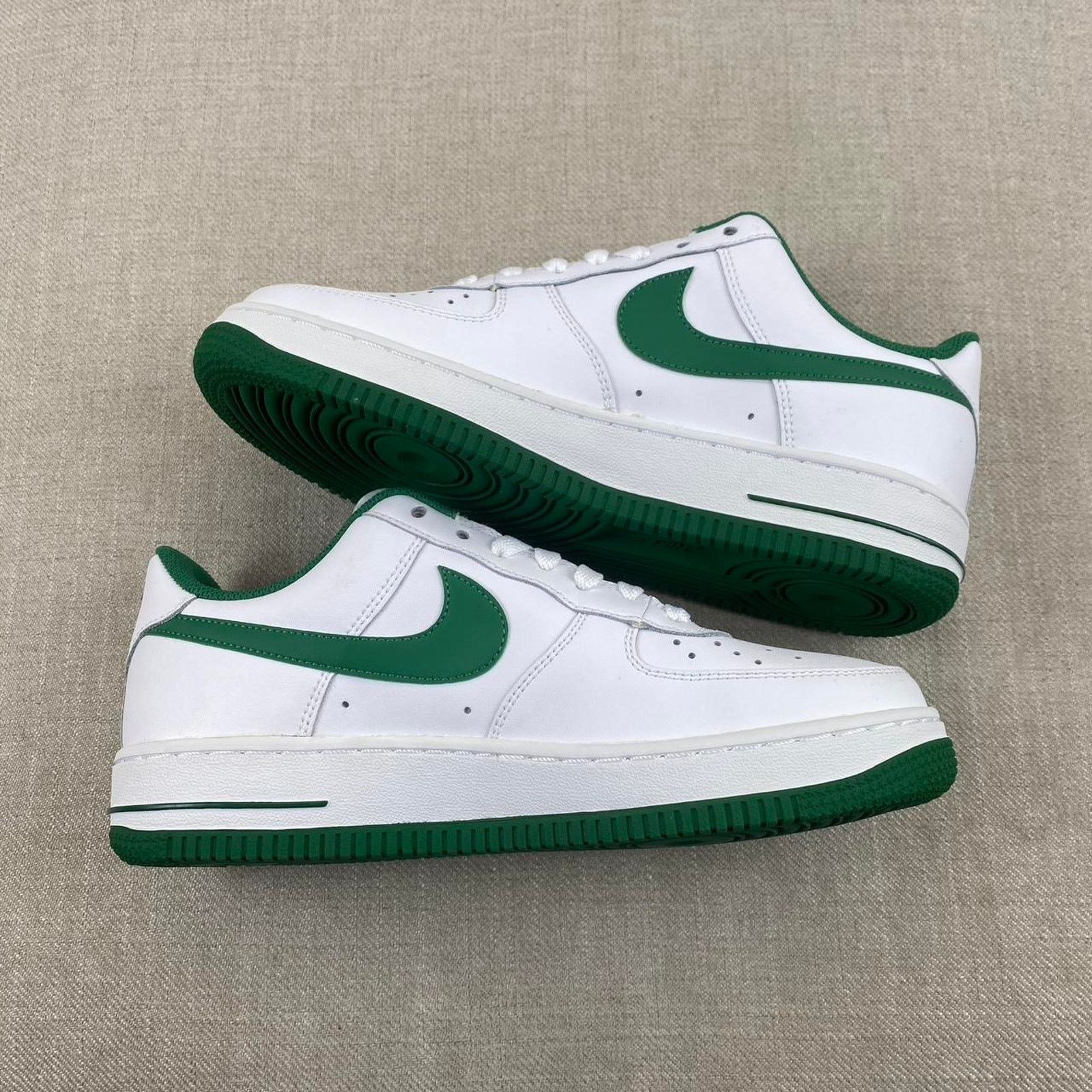 Nike 2009 Nike Air Force 1 Low “St. Patricks Day” Size US 7 / IT 37 - 4 Thumbnail