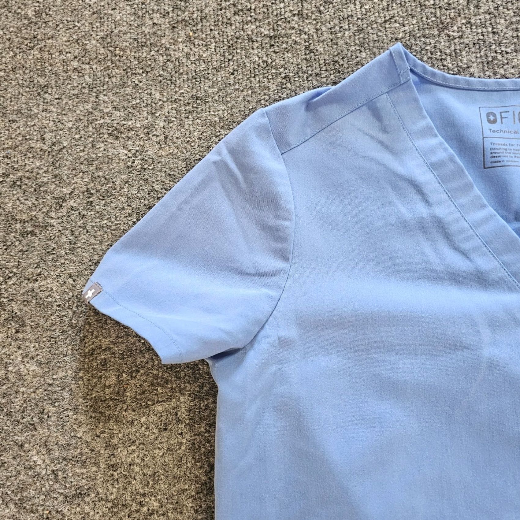 Vintage FIGS Top Shirt Womens XS Blue Casma 3 Pockets Short Sleeve Technical Comfort Size XS / US 0-2 / IT 36-38 - 4 Thumbnail