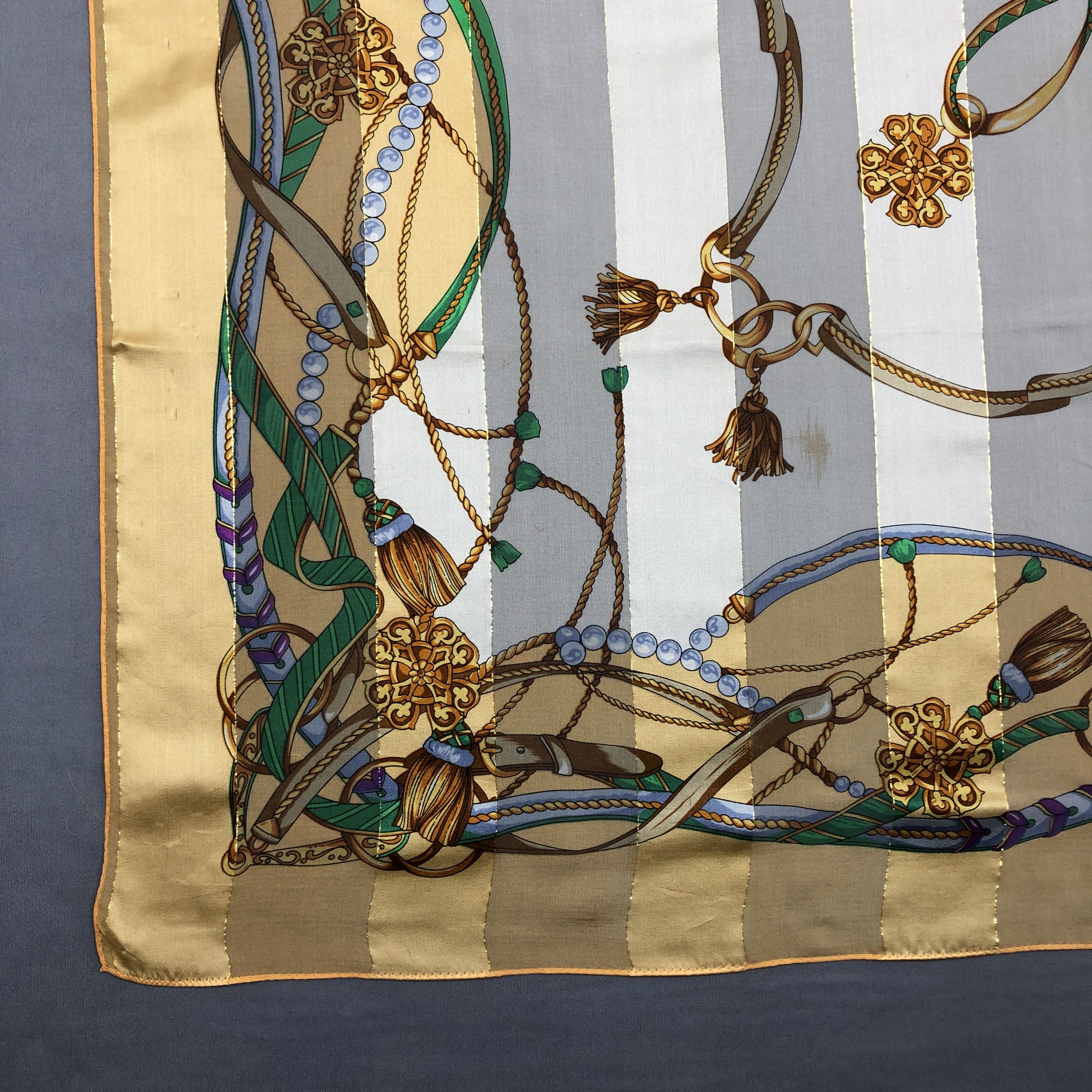 Japanese Brand Vintage SILK Scarf Twill Stole Wraps Scarves - GF60021 Size ONE SIZE - 3 Thumbnail