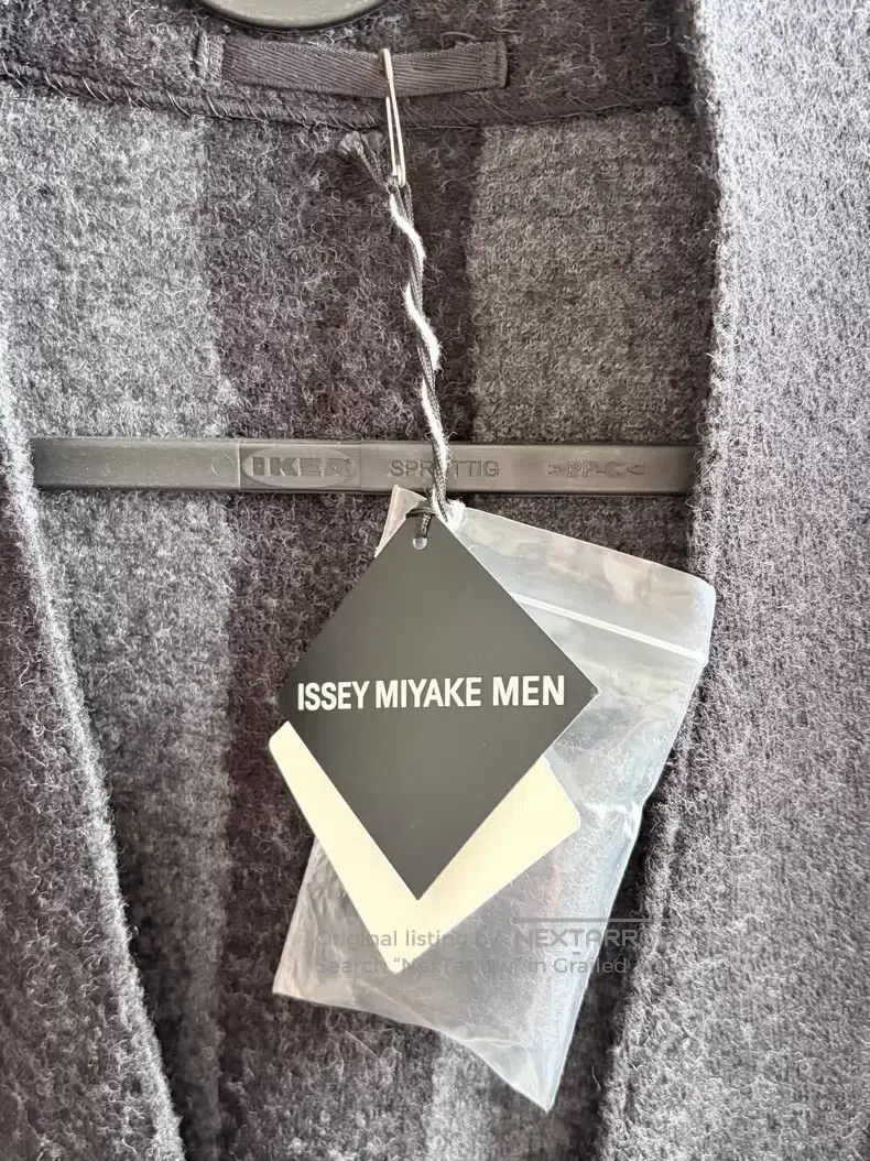 Issey Miyake Issey Miyake Grey Coat Size S / US 4 / IT 40 - 2 Thumbnail