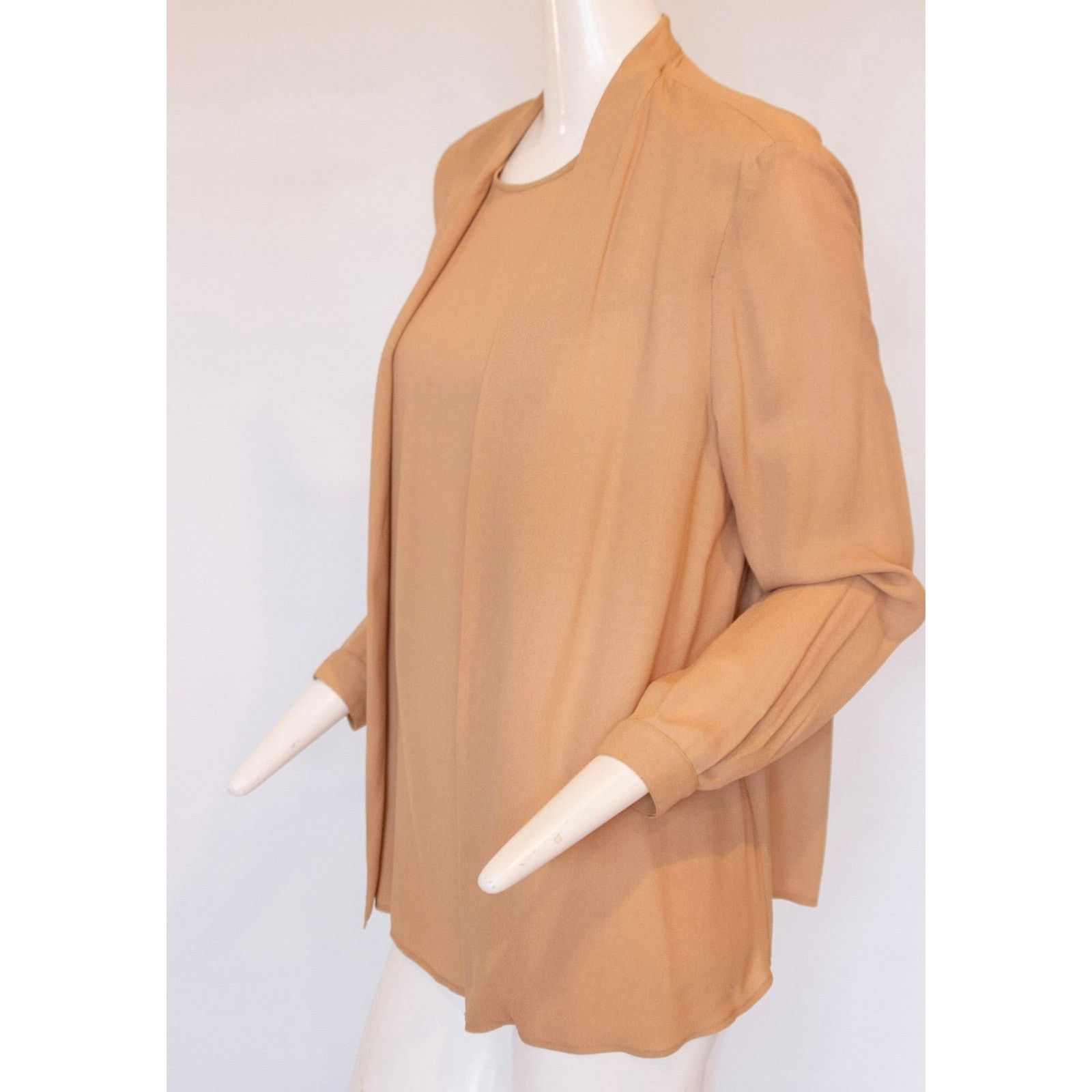 Emporio Armani Emporio Armani Nude Silk Blouse - Size 44 Size XL / US 12-14 / IT 48-50 - 7 Thumbnail