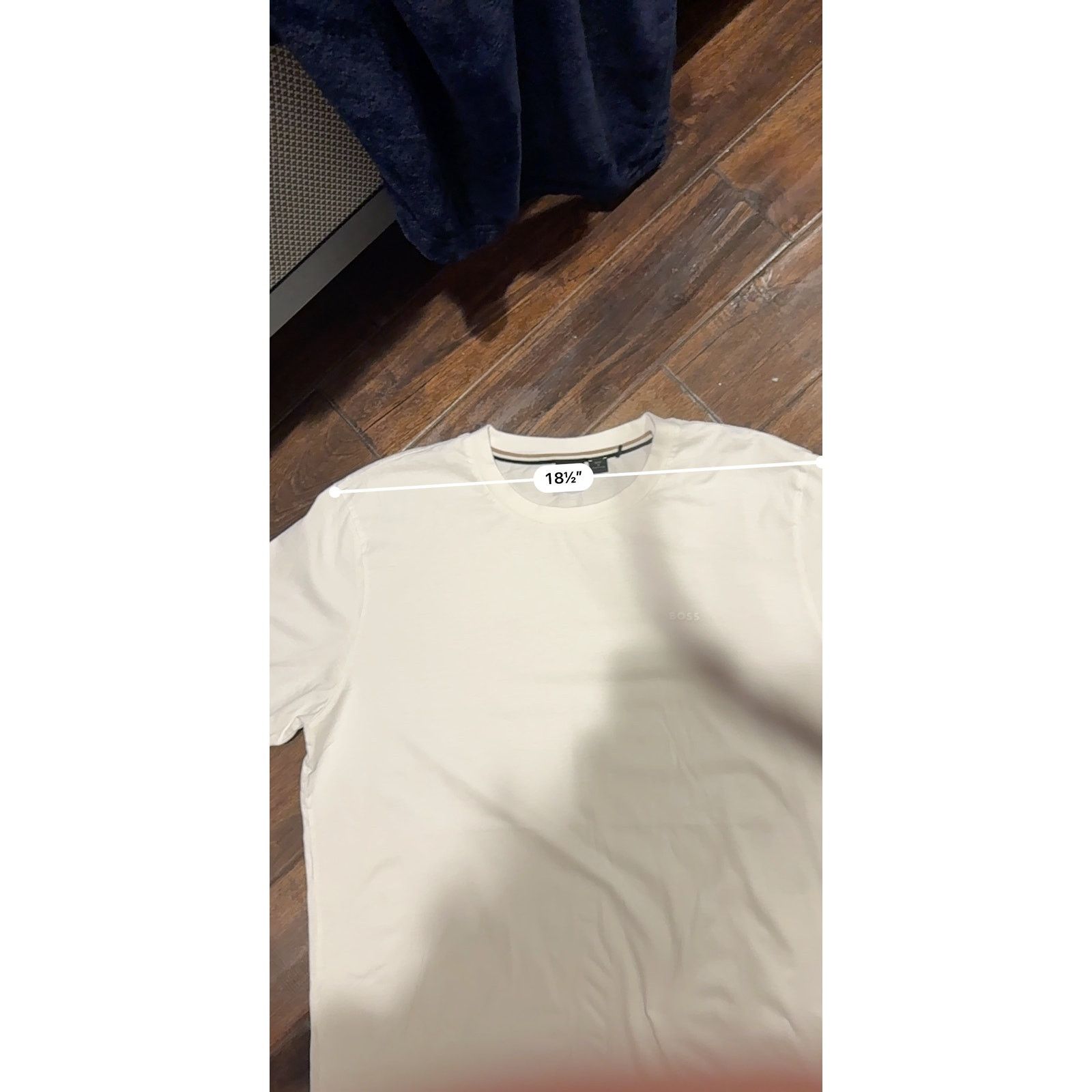 Hugo Boss BOSS Hugo Boss Mens Minimal Logo Tee (White) Size US XL / EU 56 / 4 - 10 Thumbnail