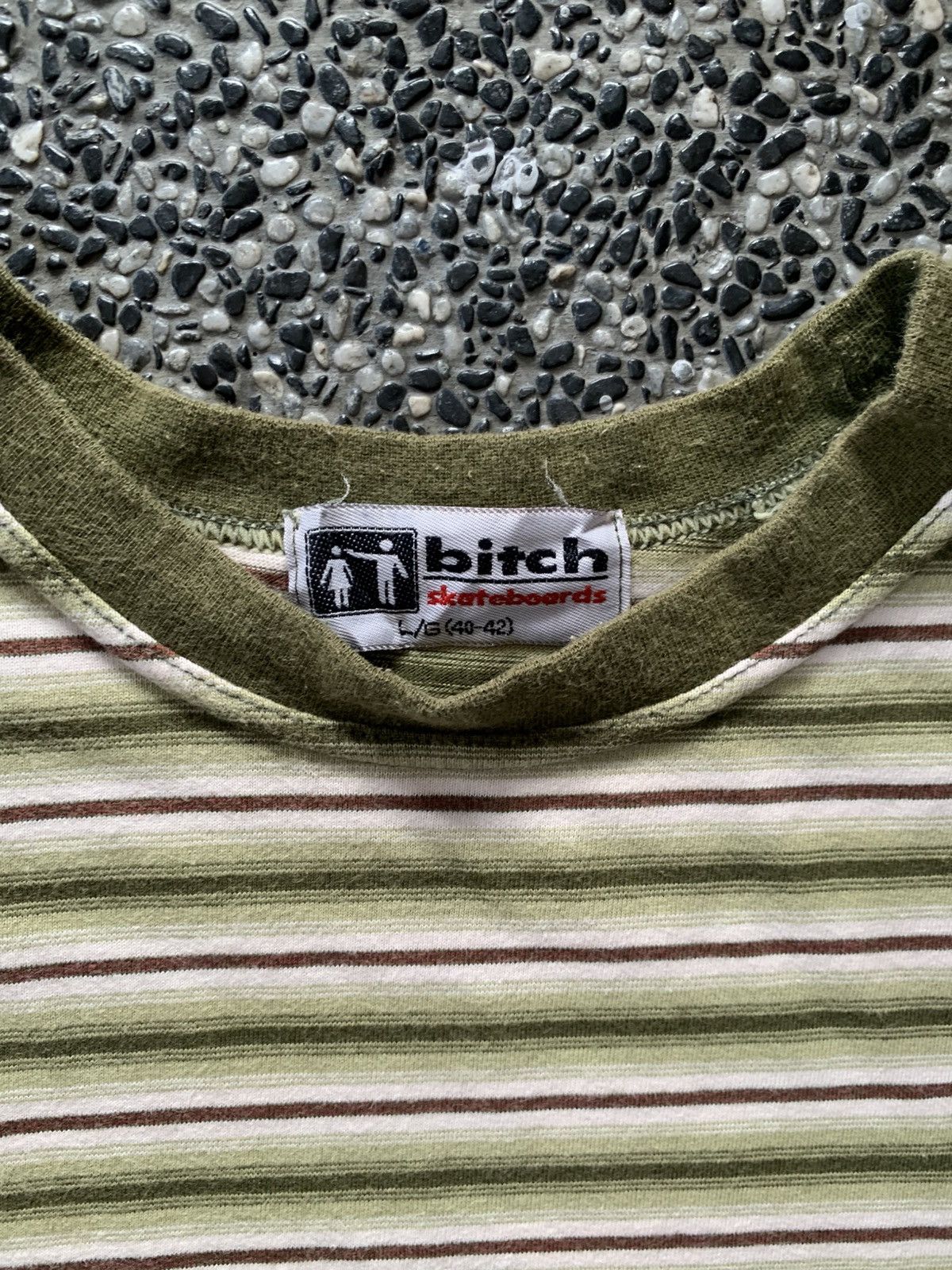 Vintage Vintage 90s Bitch Skateboards T shirt Size US L / EU 52-54 / 3 - 7 Thumbnail