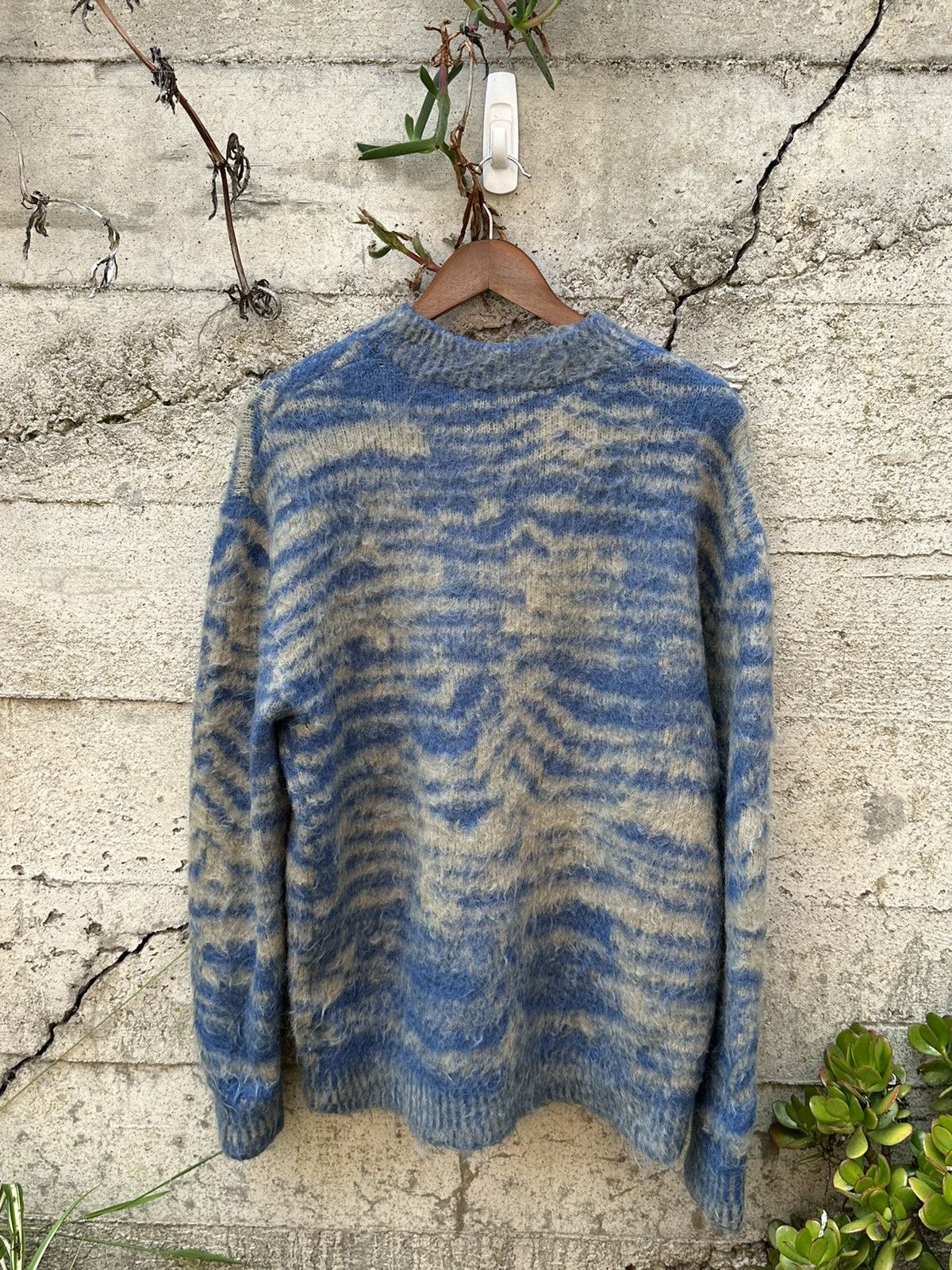 Acne Studios RARE GRAIL Acne Studios winter breeze camo mohair sweater Size US L / EU 52-54 / 3 - 4 Thumbnail