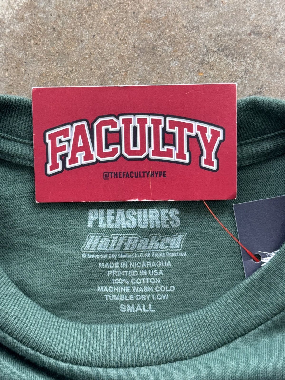 Pleasures Pleasures Dave Chappelle Cast Tee Green Size Small Size US S / EU 44-46 / 1 - 3 Thumbnail