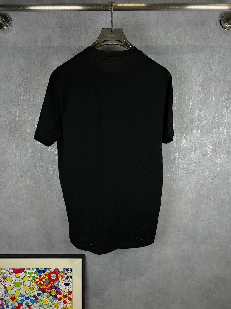 Givenchy Givenchy Small Hole Short Sleeve, os s size Size US S / EU 44-46 / 1 - 2 Thumbnail