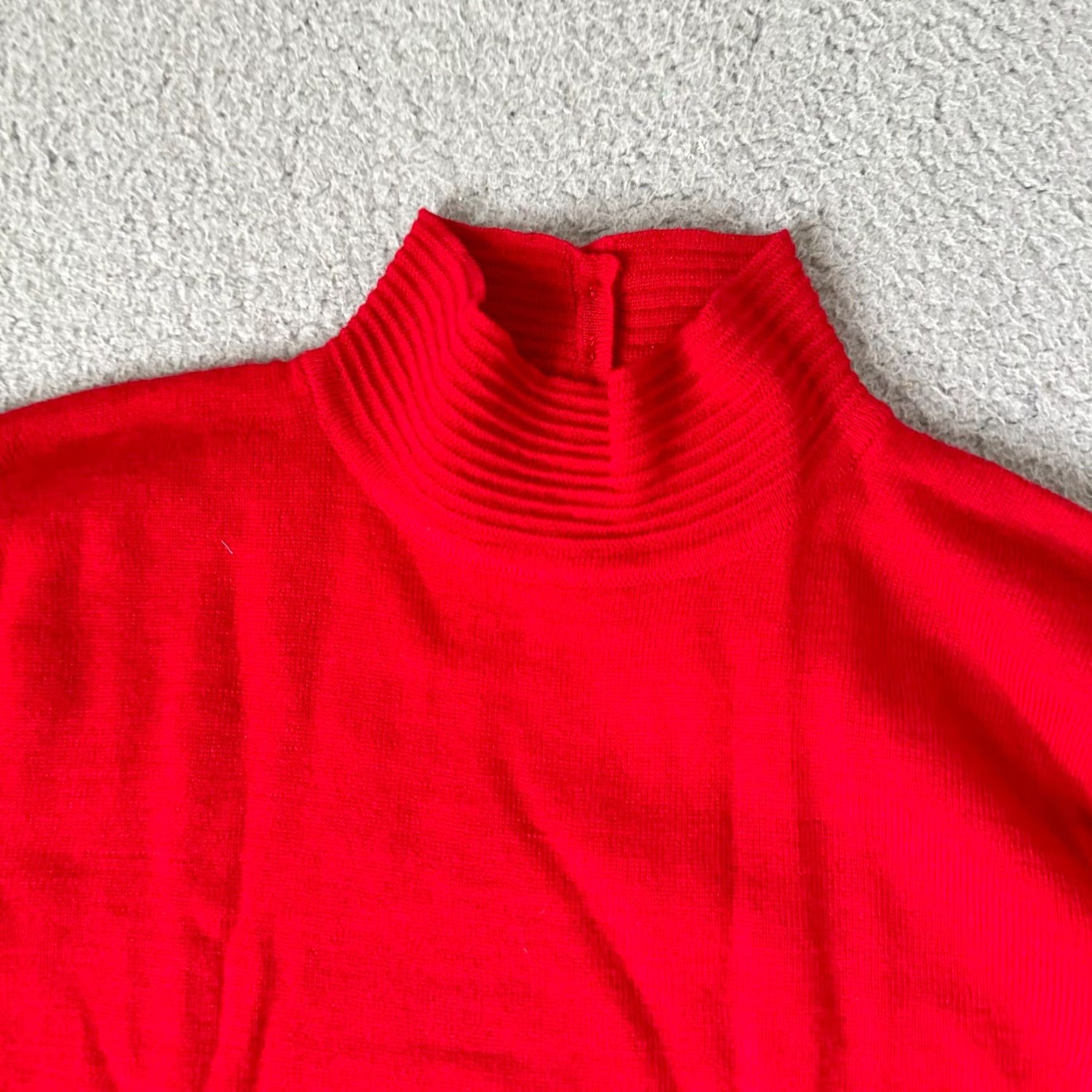 Vintage VINTAGE Danielle Martin Sweater Womens Small Red 100% Wool Mock Neck 90s Pullover Ladies Wool Ser Size S / US 4 / IT 40 - 2 Thumbnail