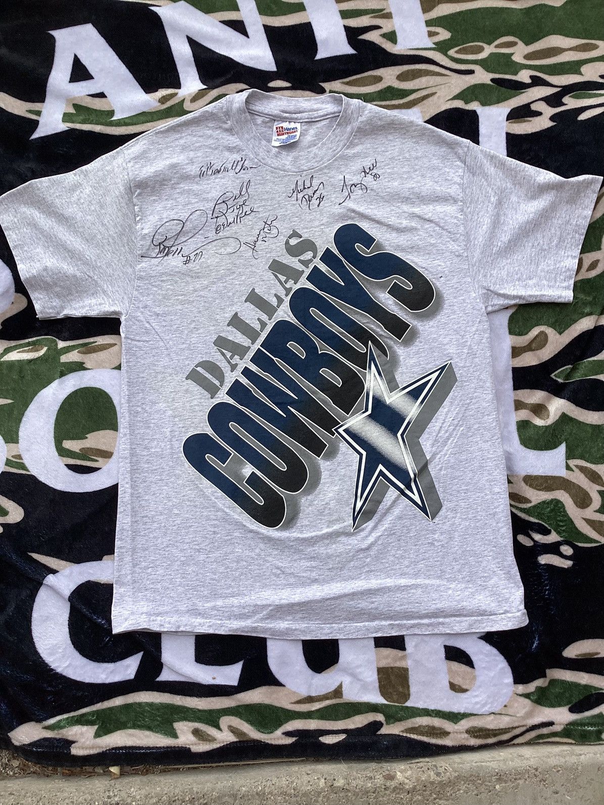 NFL × Vintage Vtg Dallas Cowboys NFL Hanes heavyweight Tee w/ signature Size US L / EU 52-54 / 3 - 1 Thumbnail