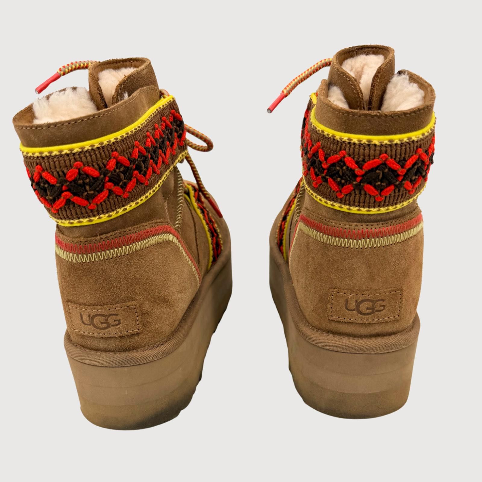 Ugg UGG Classic Mini II Braid Platform Camel Boots 9 Size US 9 / IT 39 - 5 Thumbnail