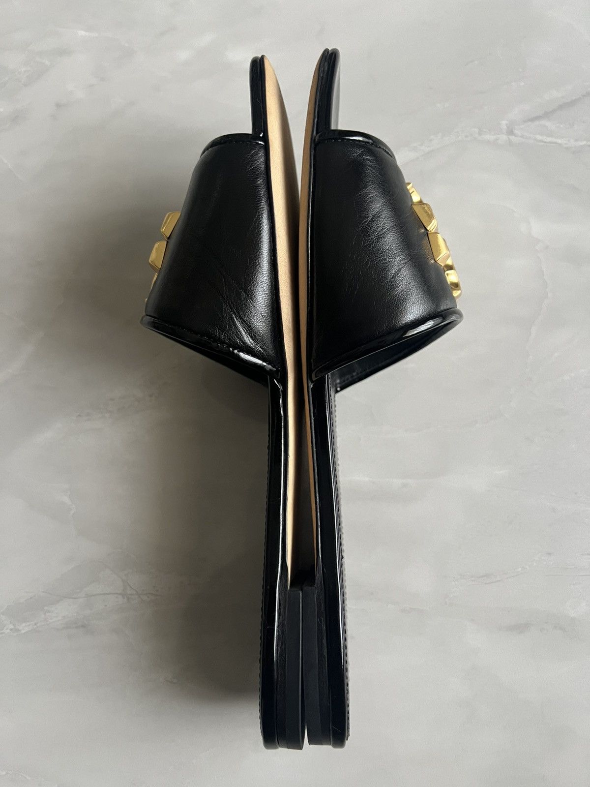 Tory Burch Tory Burch ELEANOR SLIDE Size 9M Women Black Leather Sandal Size US 9 / IT 39 - 3 Thumbnail
