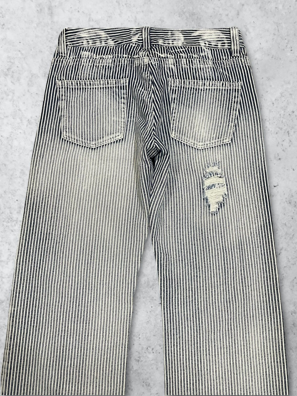Japanese Brand Vintage Y2k Japanese Punk Paint Splatter Hickory Baggy Jeans Size US 31 - 4 Thumbnail