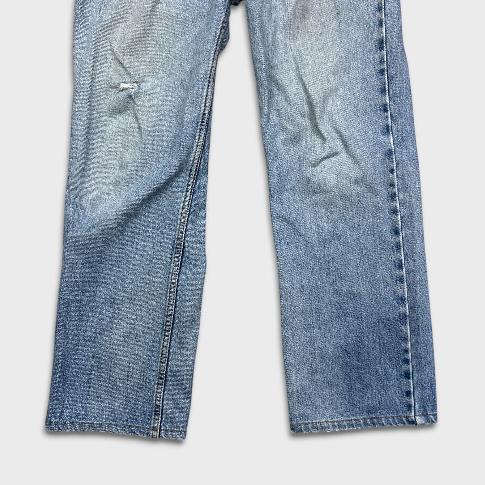 Levi's × Vintage Levi's 516 Jeans 34x28 Straight Leg Distressed Denim Pants Size US 34 / EU 50 - 4 Thumbnail