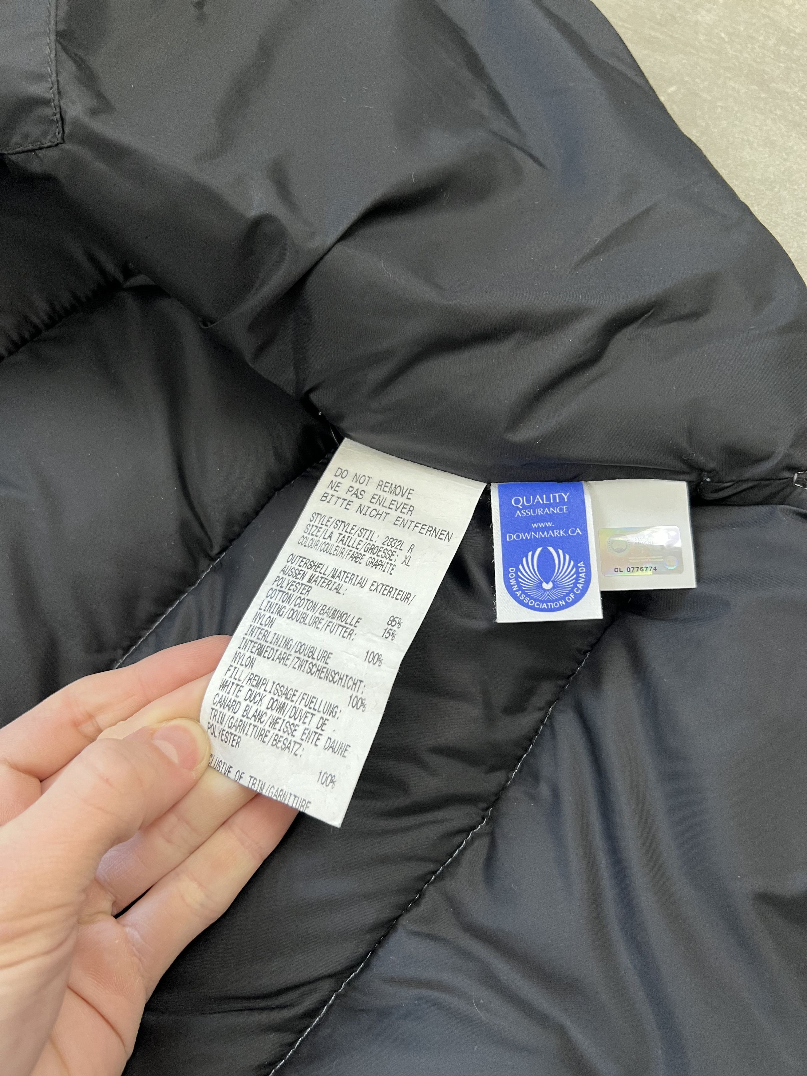 Canada Goose canada goose vest size XL Womens legit luxury Size XL / US 12-14 / IT 48-50 - 10 Thumbnail