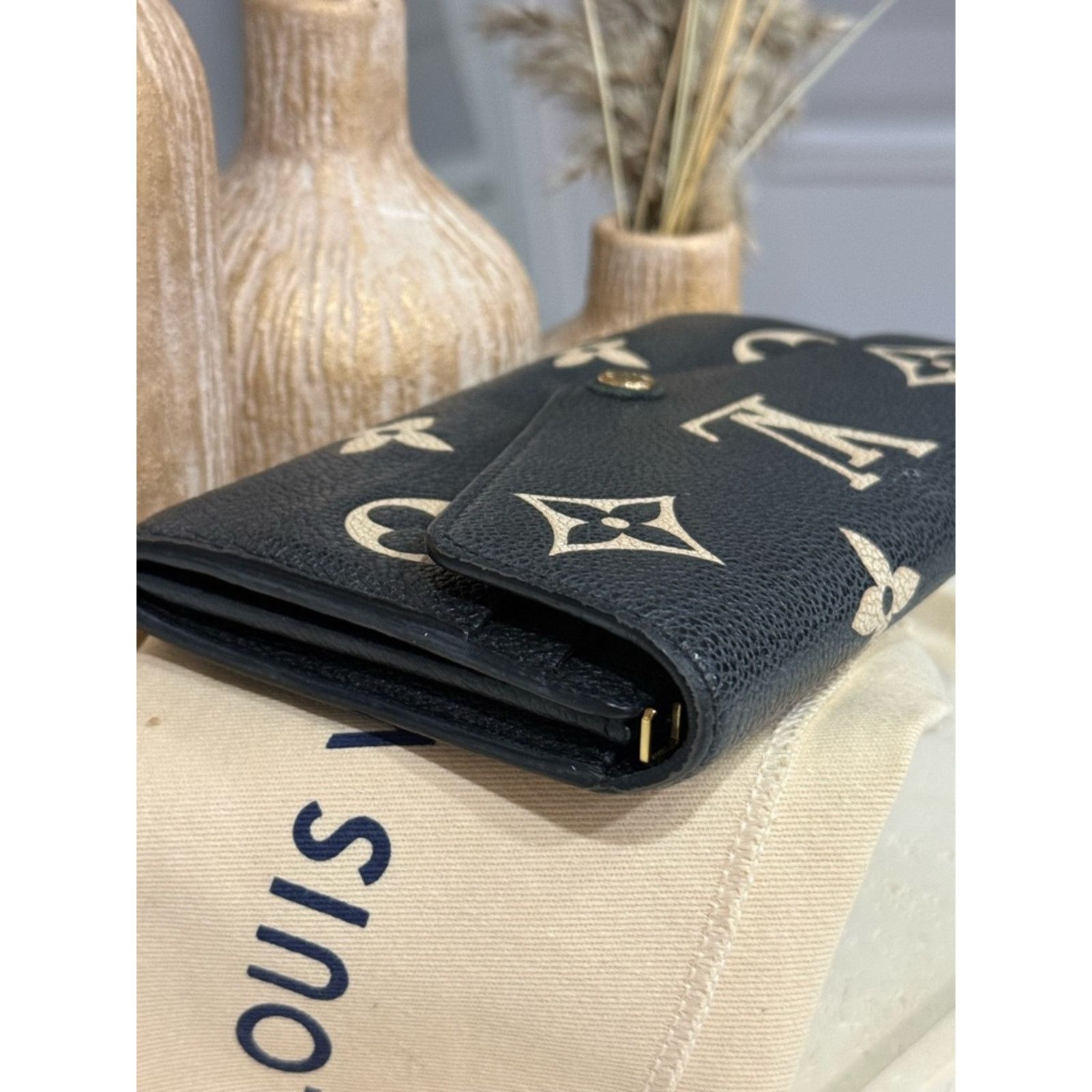 Louis Vuitton Louis Vuitton Sarah Wallet Bicolor Monogram Empreinte leathe Size ONE SIZE - 5 Thumbnail