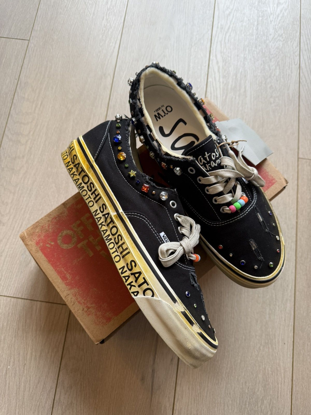 Satoshi Nakamoto × Vans Satoshi Nakamoto OTW Old Skool Vans Pearlized Lucky Charms Size US 12 / EU 45 - 2 Thumbnail