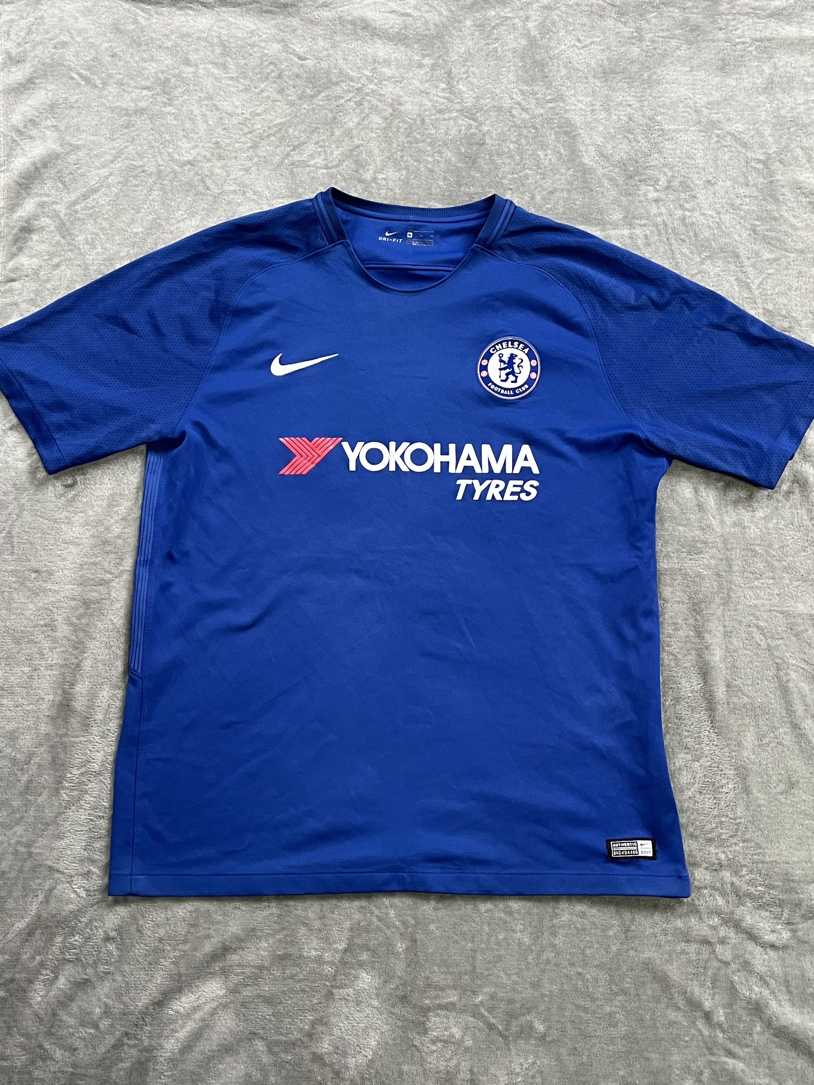 Chelsea Soccer × Nike CHELSEA 2017 2018 HOME FOOTBALL SHIRT SOCCER JERSEY NIKE Size US XL / EU 56 / 4 - 1 Thumbnail