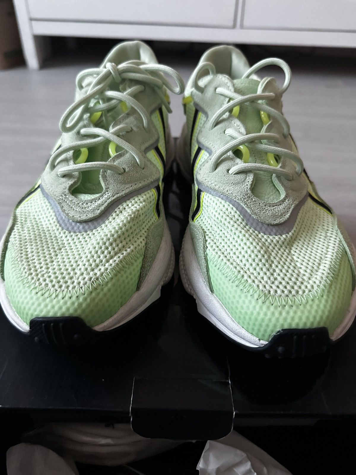 Adidas Adidas Ozweego Size US 10.5 / EU 43-44 - 4 Thumbnail