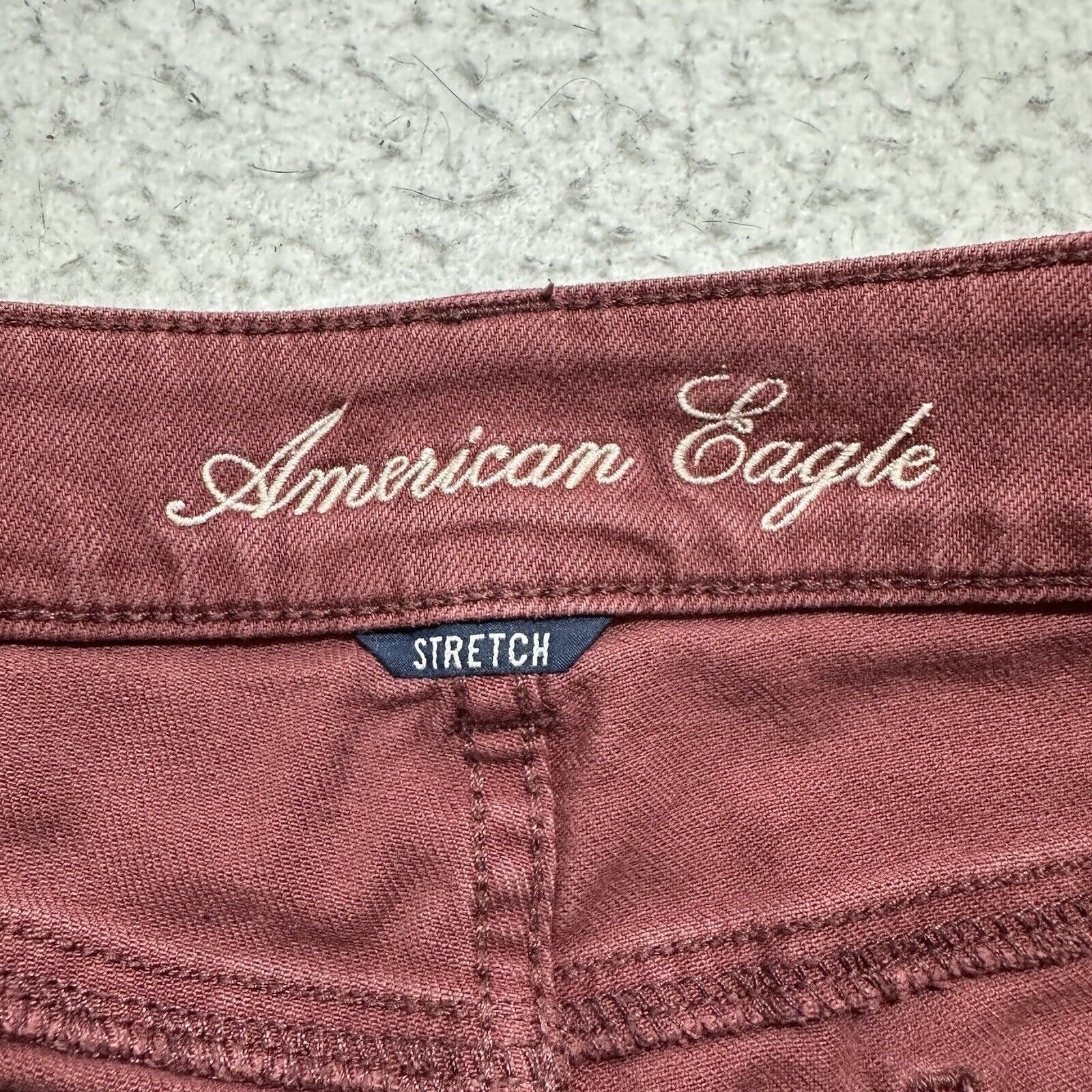 American Eagle Outfitters American Eagle 2 Burgundy Dark Red Denim Shorts 4" Inseam Size 26" / US 2 / IT 38 - 4 Thumbnail