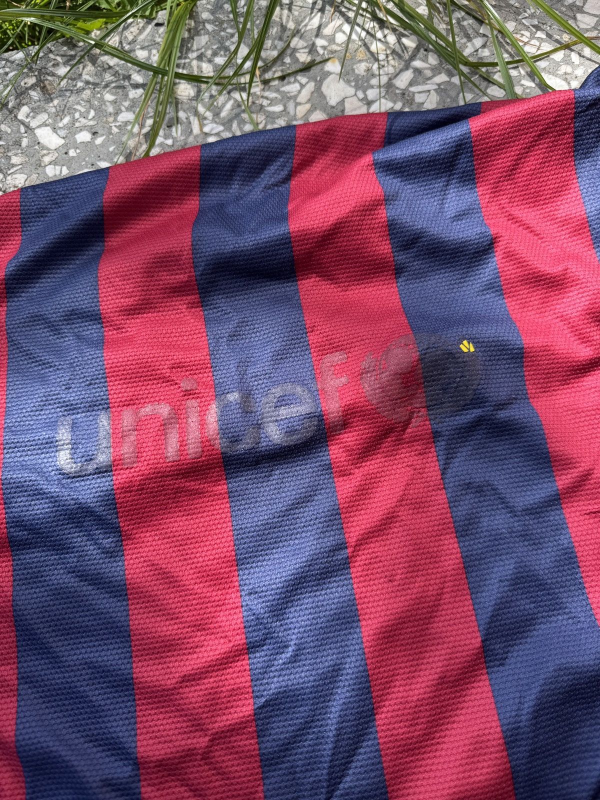 Nike Jersey FC Barcelona 2013/14 Nike Home Kit Size US L / EU 52-54 / 3 - 10 Thumbnail