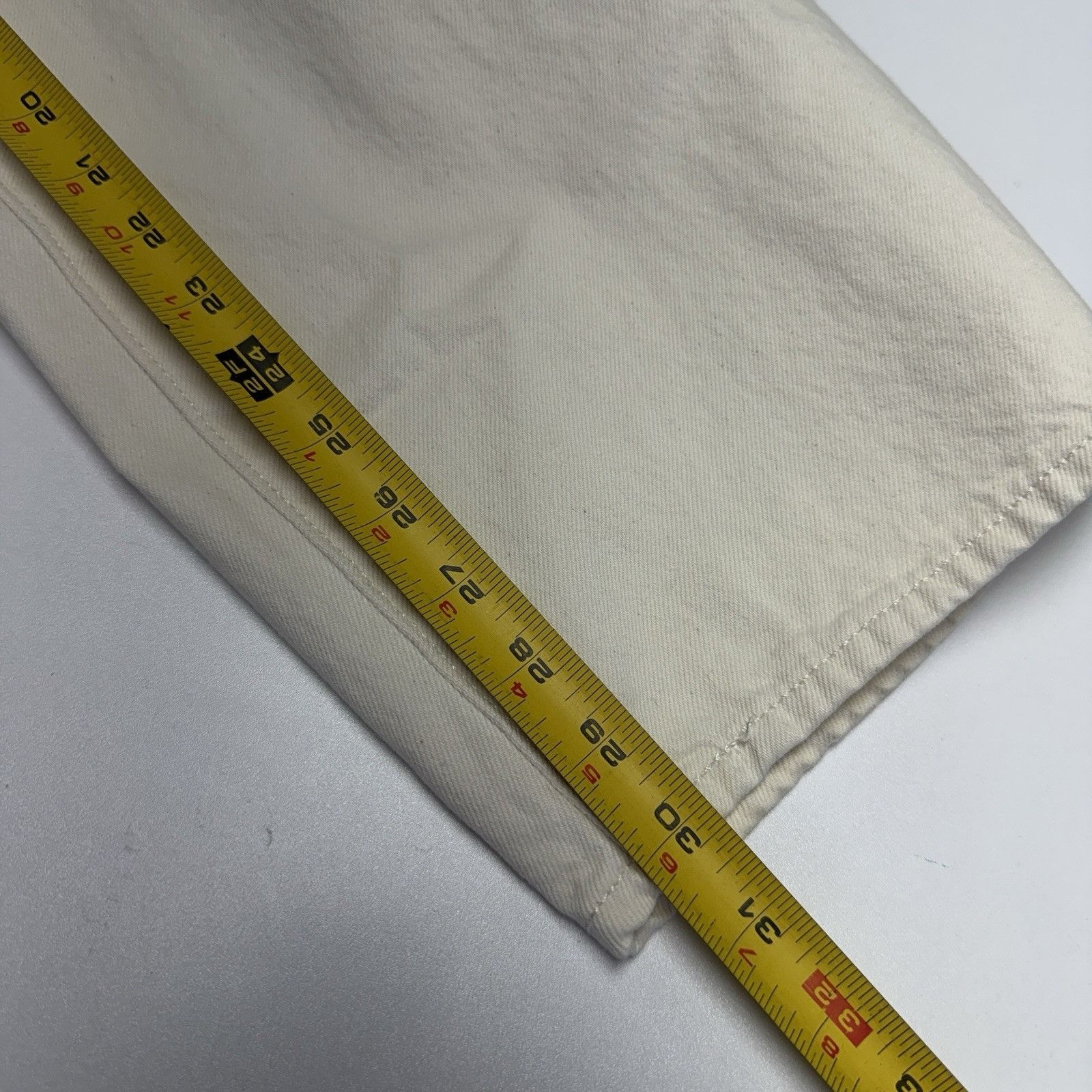 Levi's Levi's Premium Womens Baggy Dad Jeans Size 30 White (32x30) Size 30" / US 8 / IT 44 - 9 Thumbnail